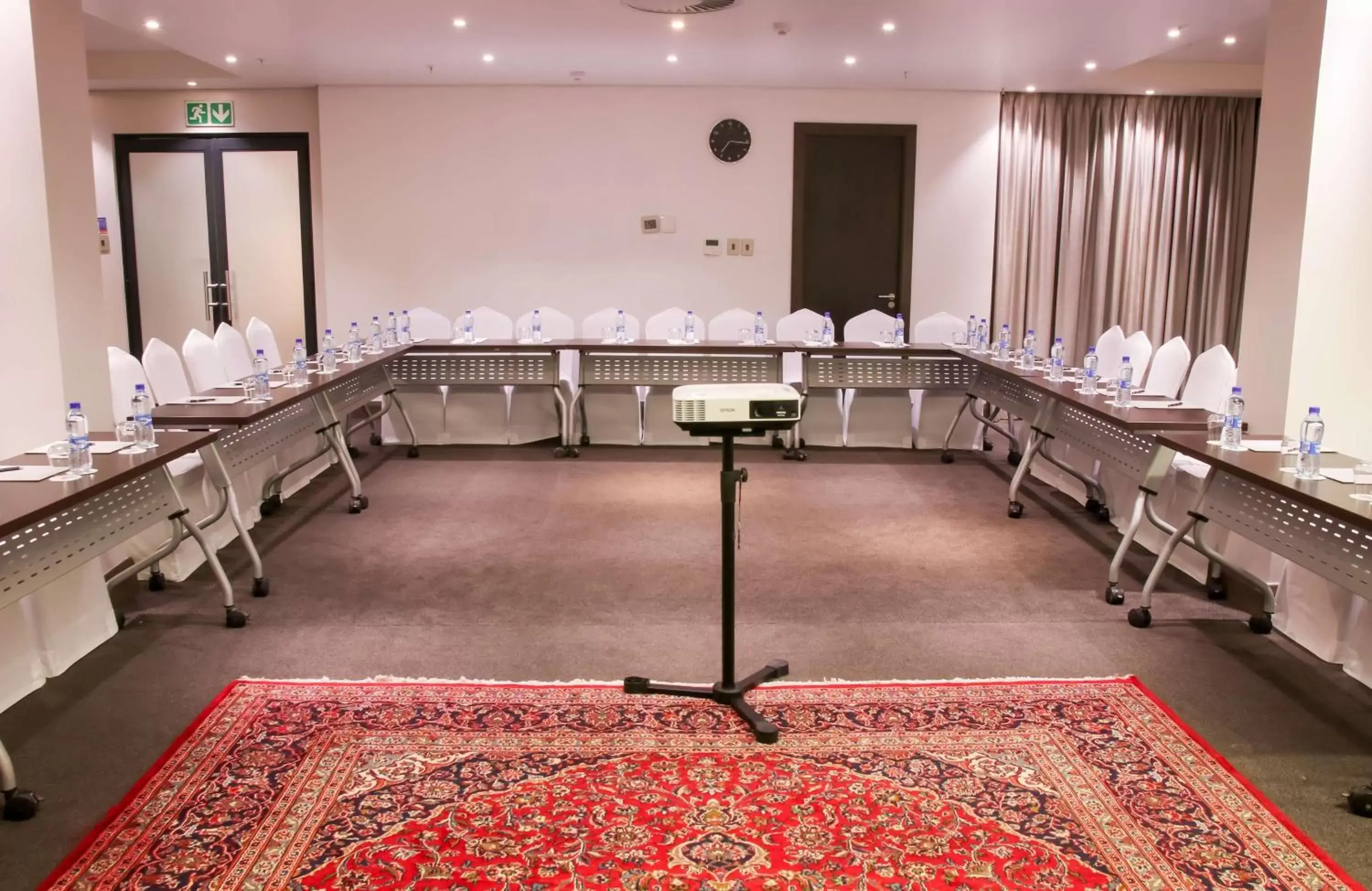 Meeting/conference room in Legend Hotel Lagos Airport, Curio Collection By Hilton