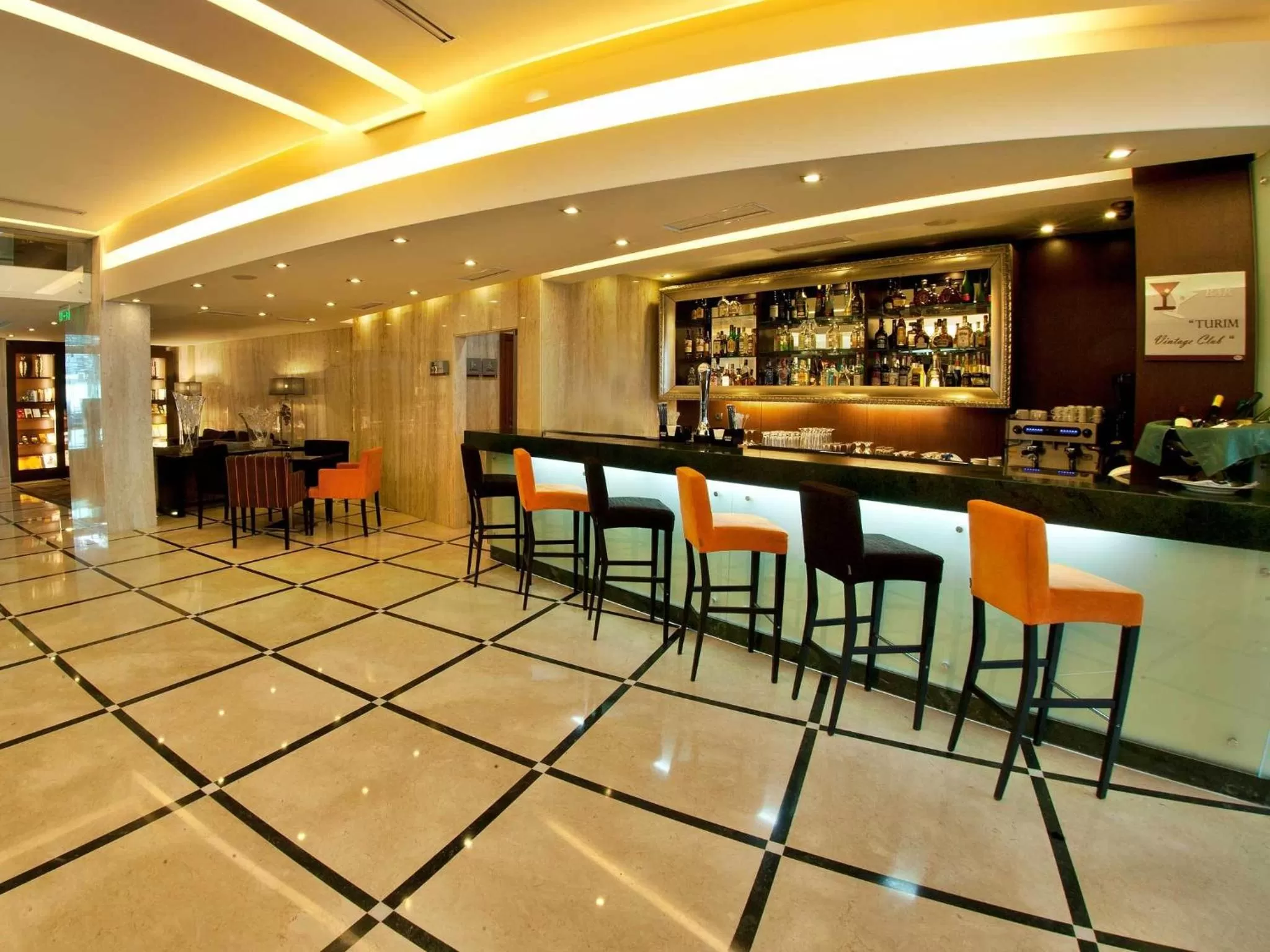 Lounge or bar in TURIM Alameda Hotel