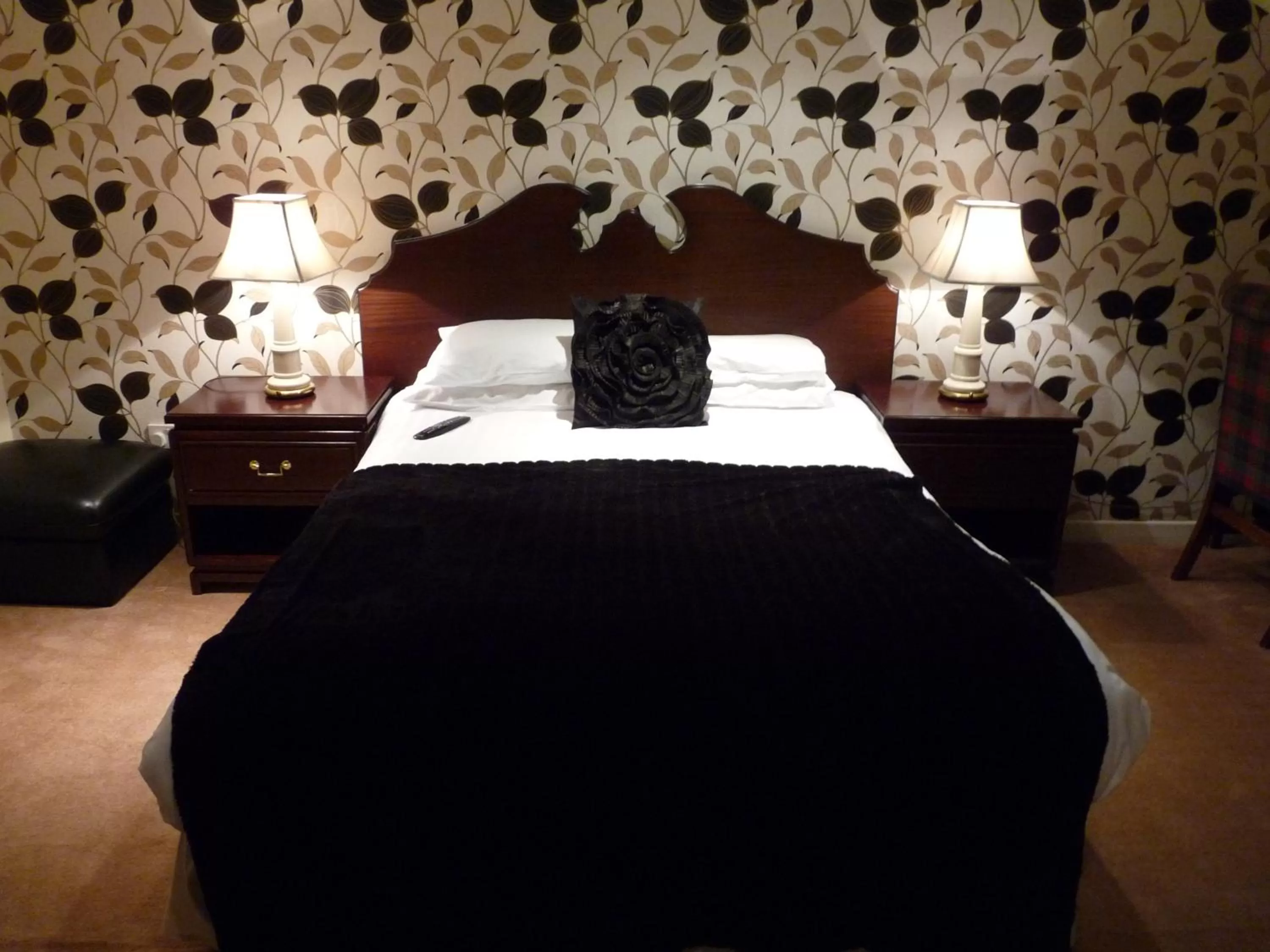 Bedroom, Bed in The Park Hotel