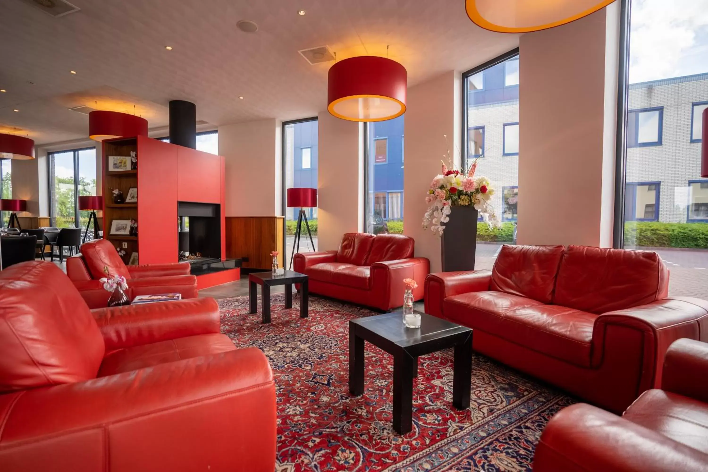 Lounge or bar, Seating Area in Bastion Hotel Leeuwarden