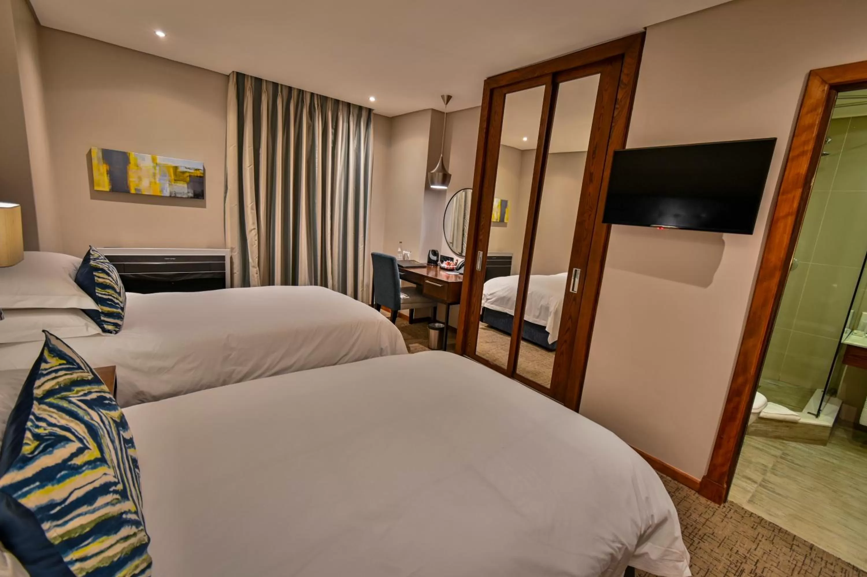 Bed in Premier Splendid Inn Bloemfontein