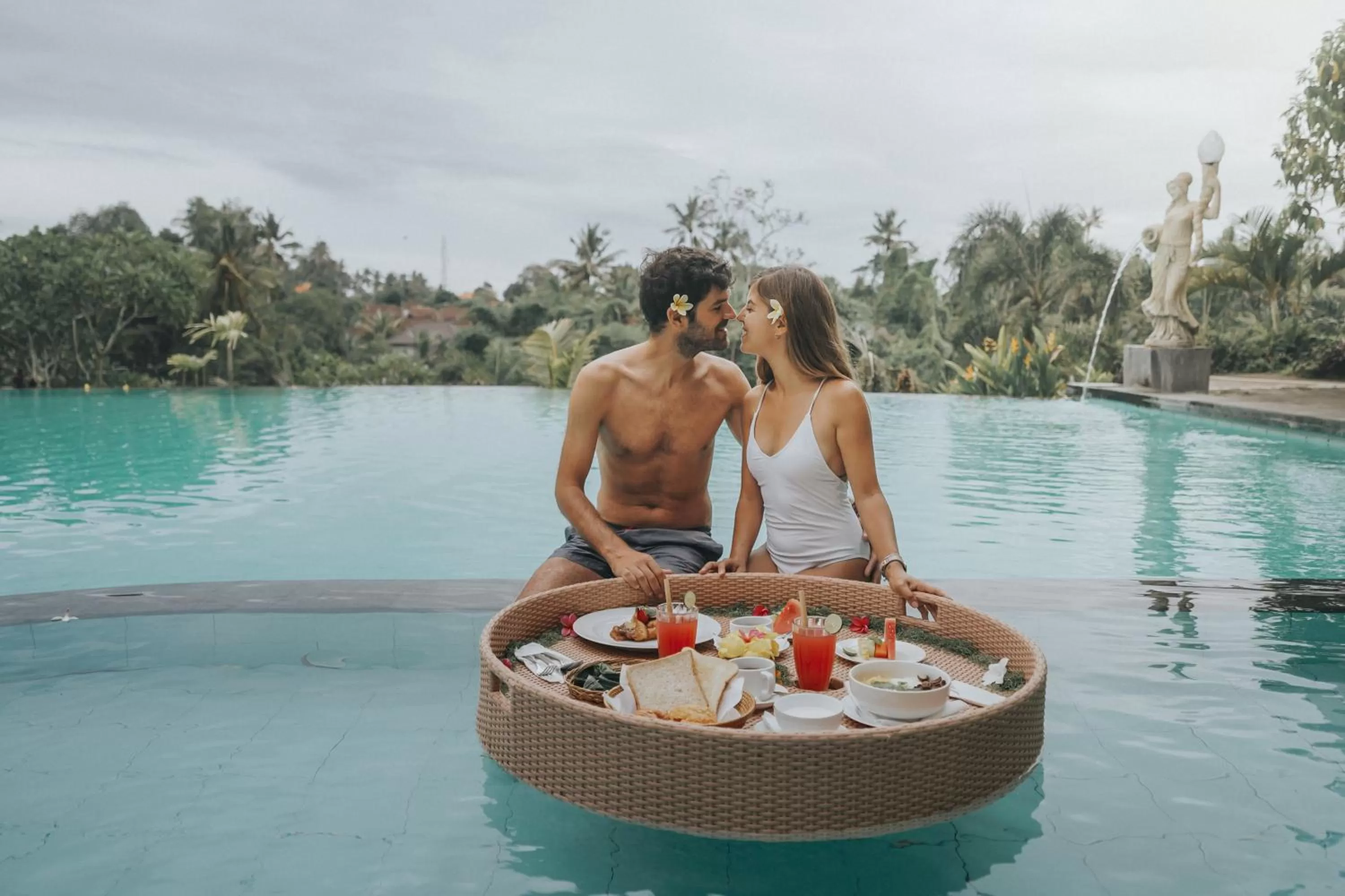 Swimming pool in Royal Casa Ganesha