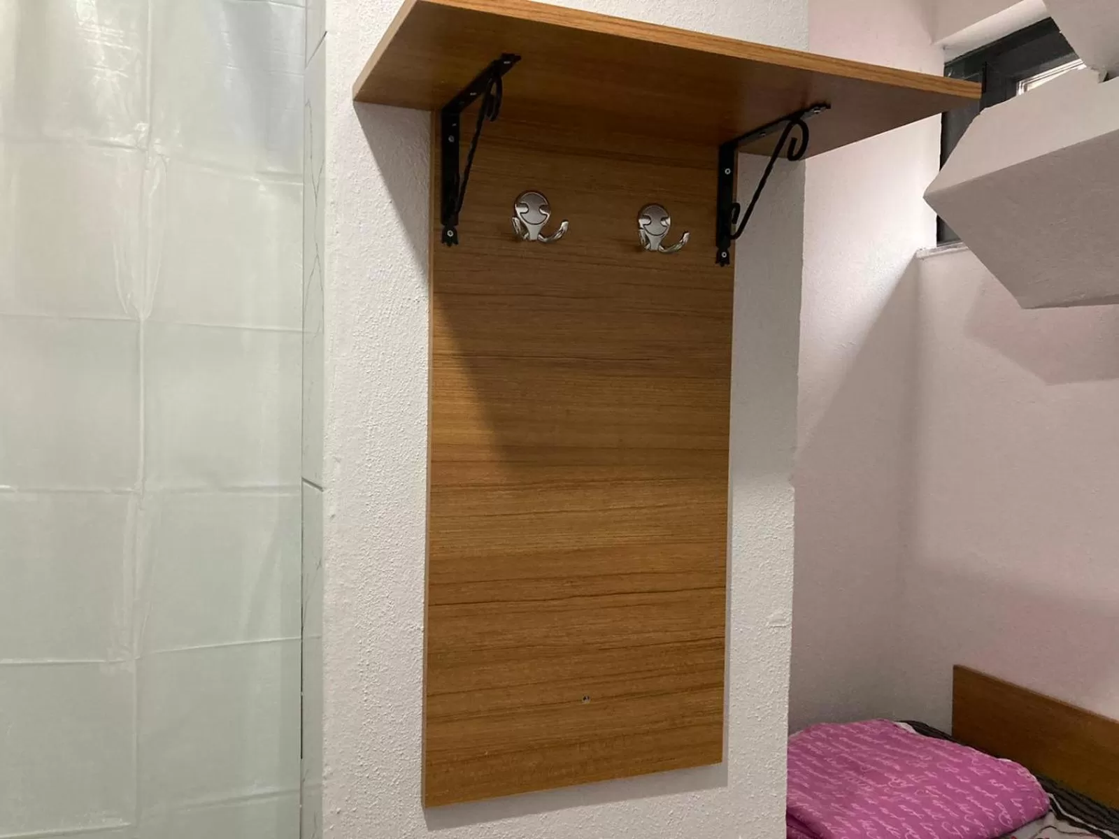 microwave in NR1 HOTEL