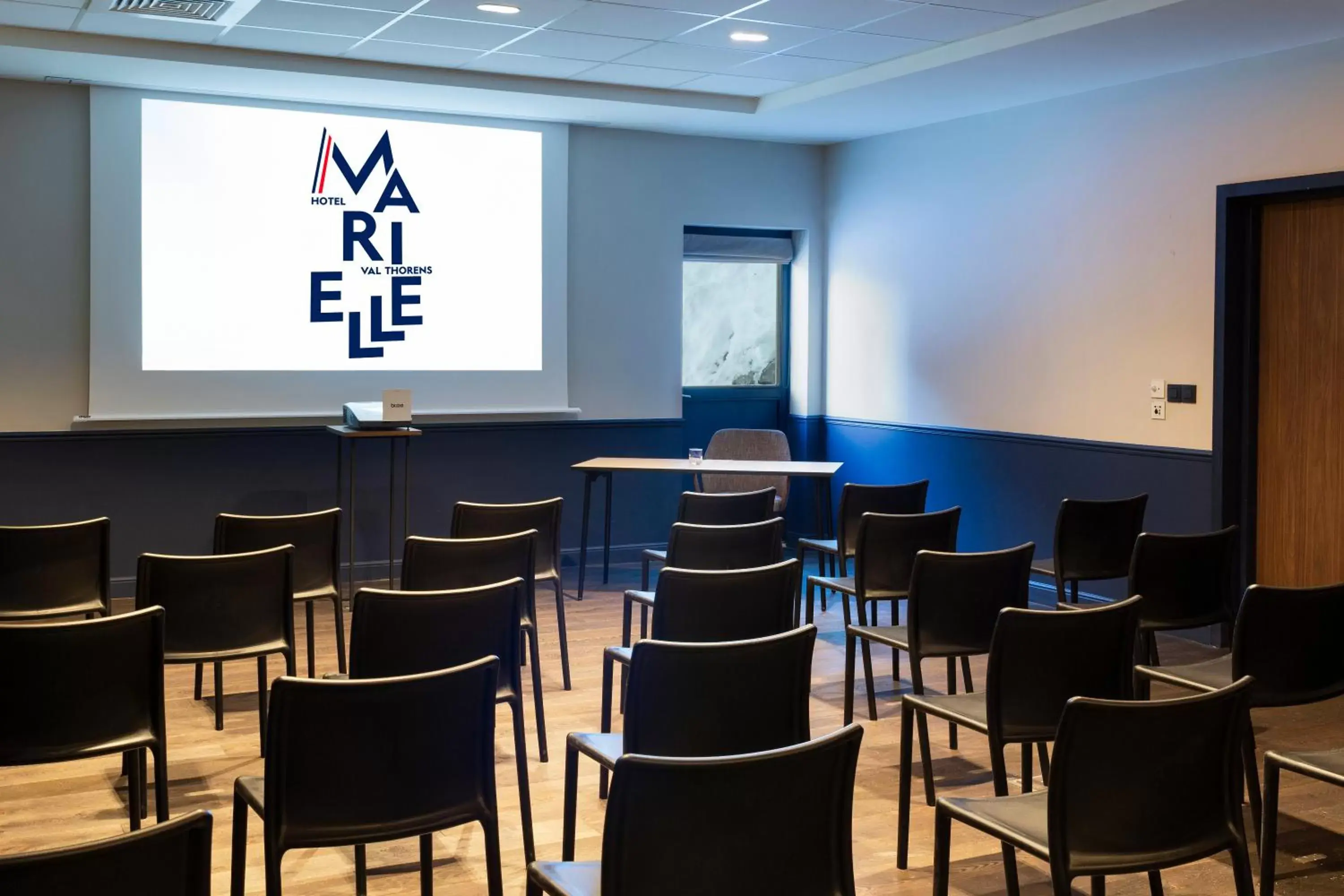 Meeting/conference room in Hôtel Marielle