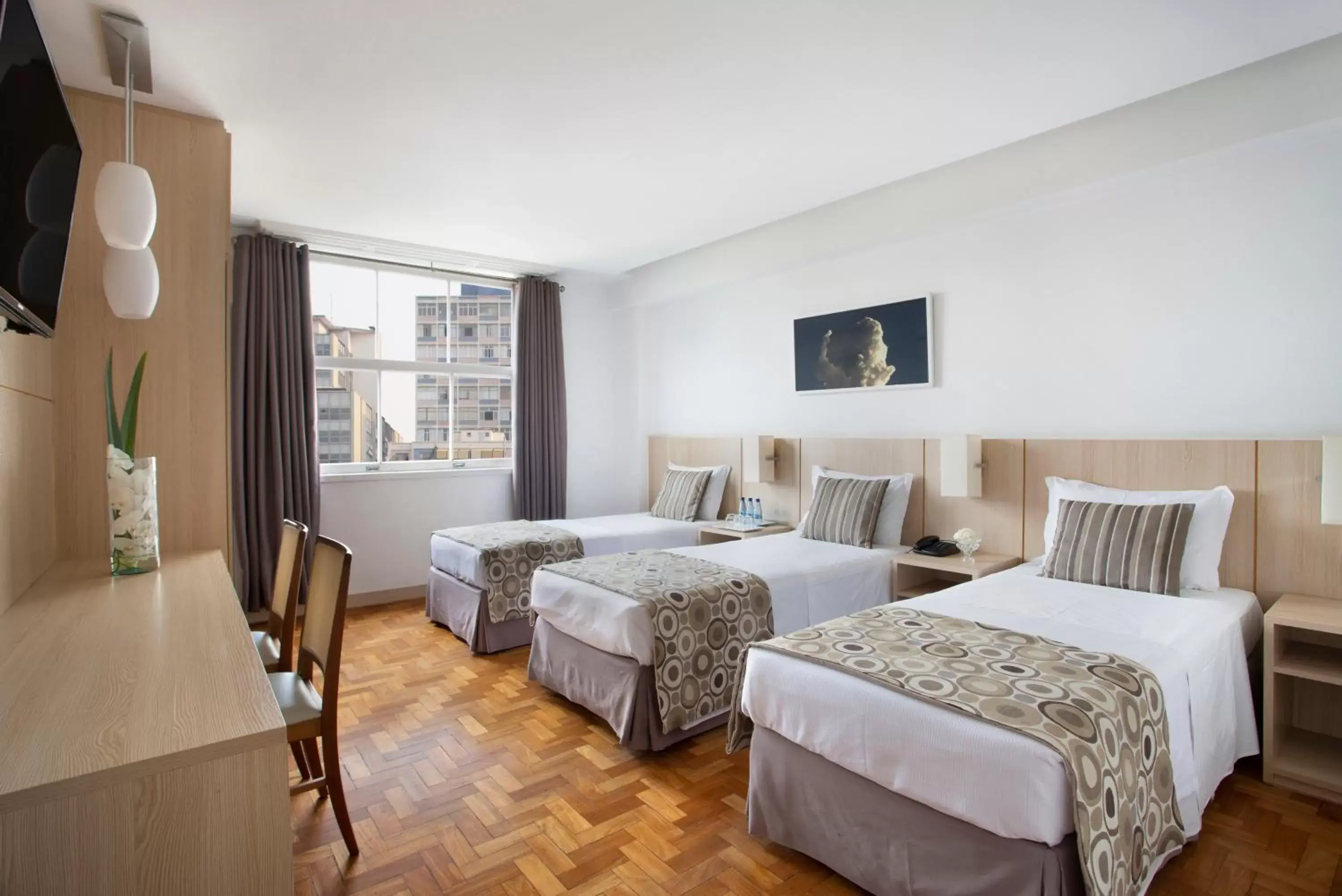 Photo of the whole room, Bed in Normandy Hotel Photo of the whole room, Bed in Normandy Hotel