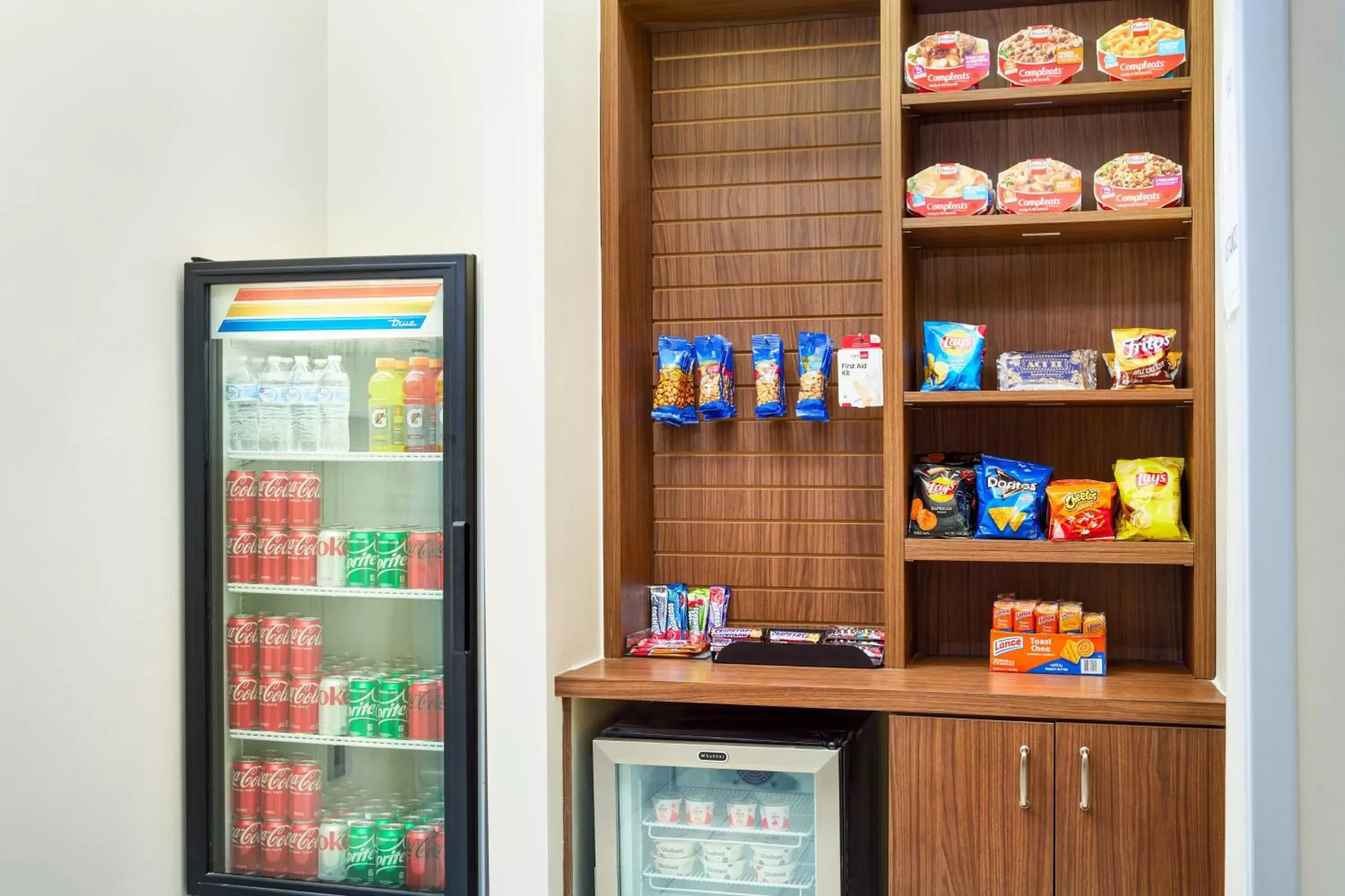 Lobby or reception in Holiday Inn Express & Suites Bonifay by IHG Lobby or reception in Holiday Inn Express & Suites Bonifay by IHG