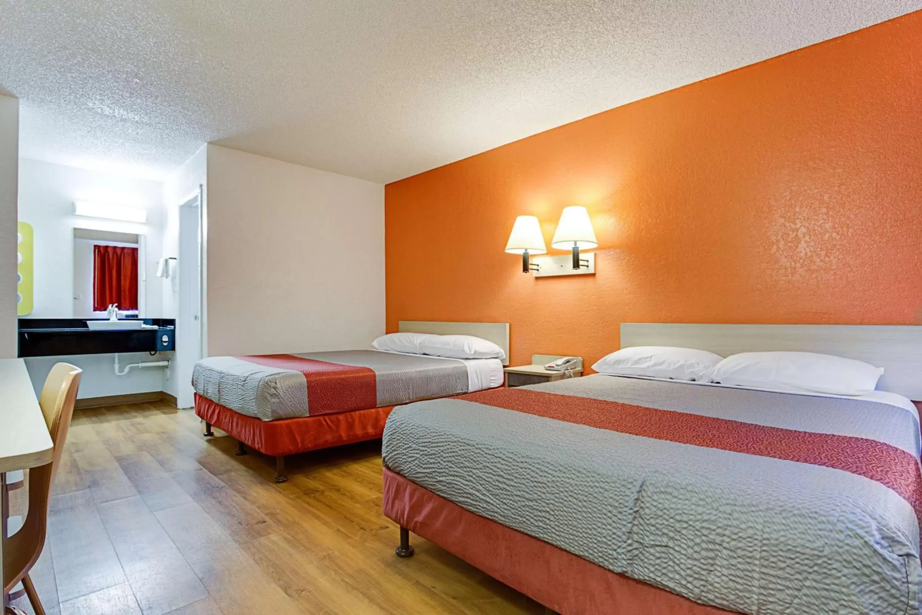 Bedroom, Bed in Motel 6-Tempe, AZ - Scottsdale South