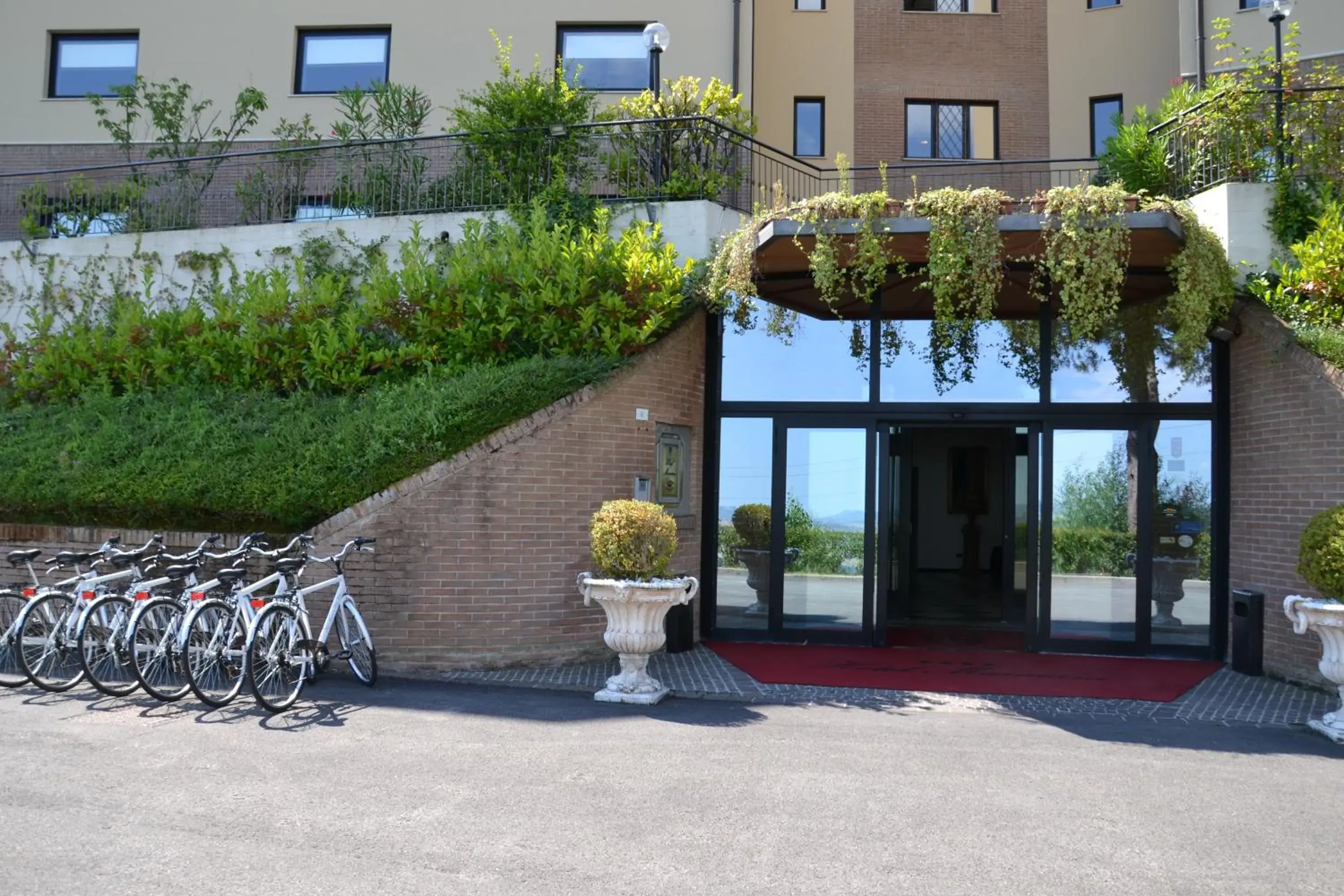 Cycling in Hotel Mamiani & Kì-Spa Urbino