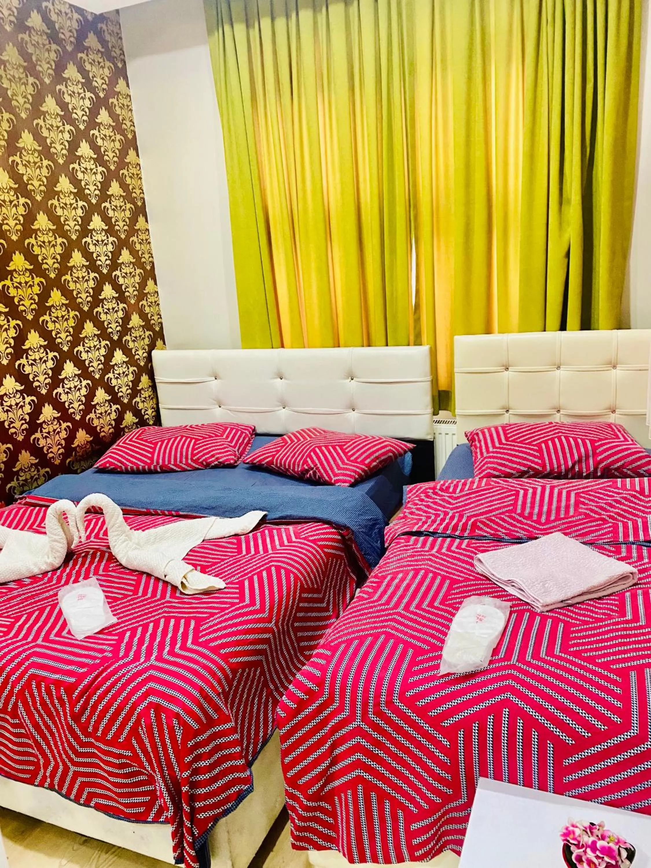 Bedroom, Bed in White Suites Hotel İstanbul