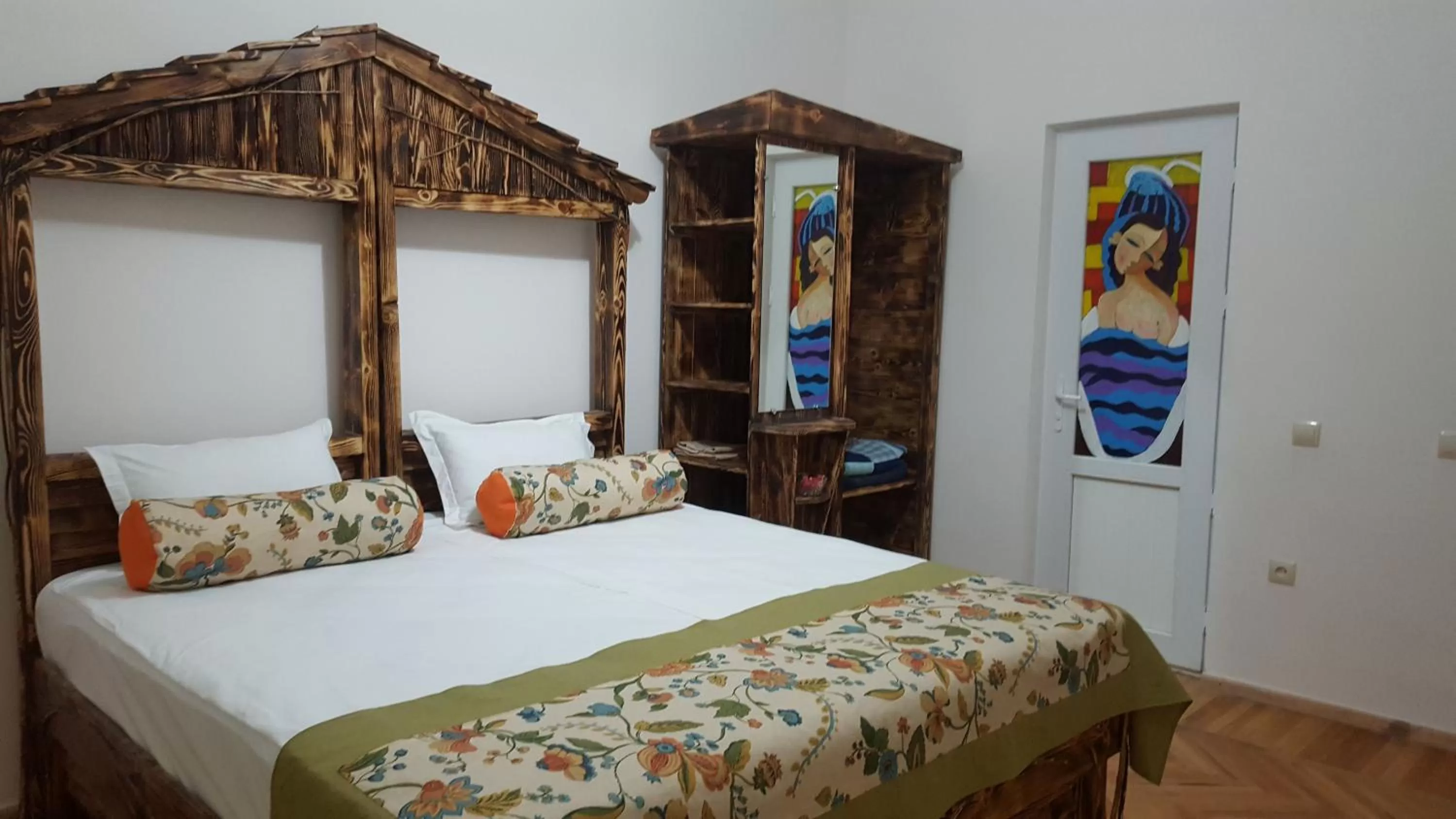 Photo of the whole room, Bed in Machanents Art Hotel