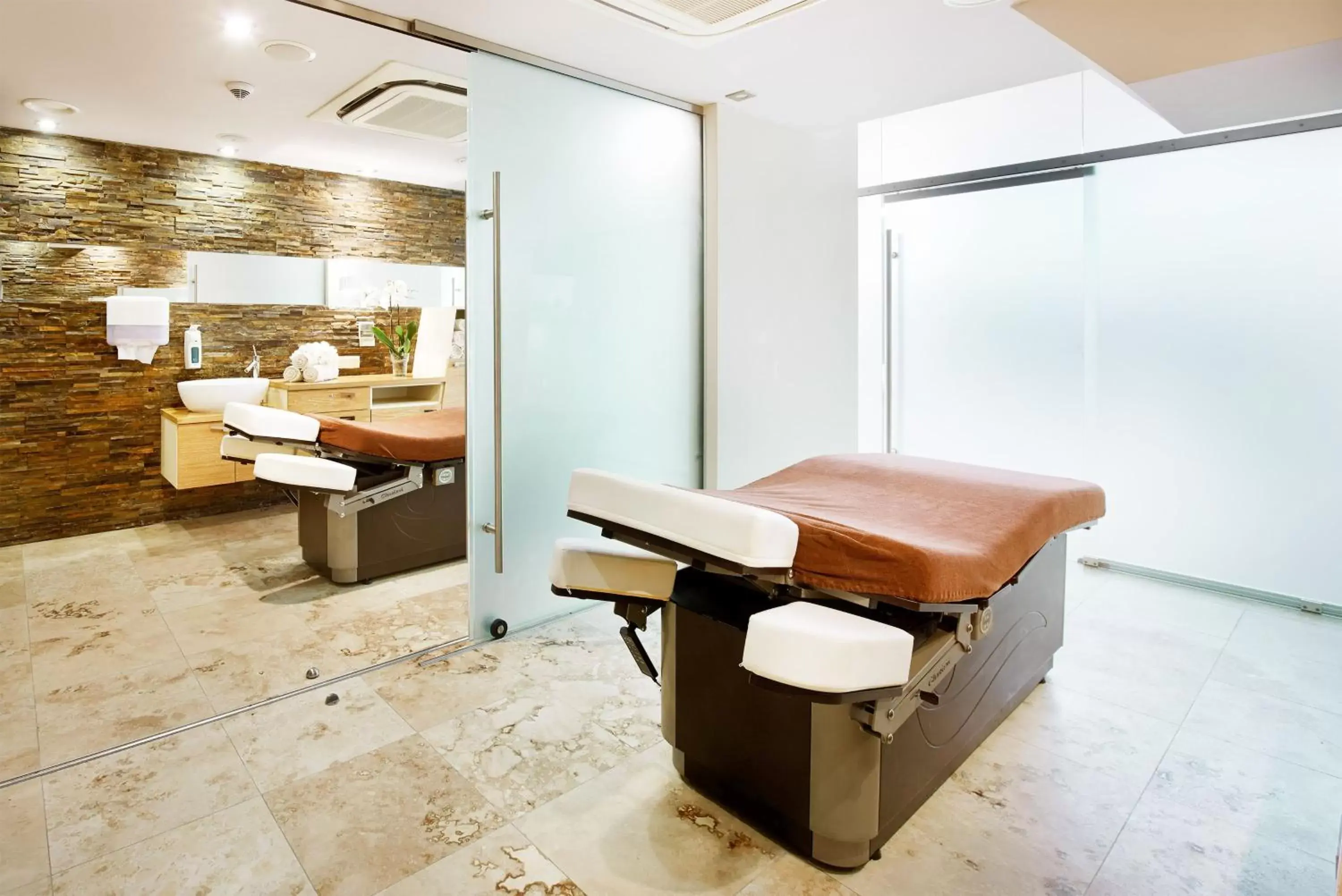 Massage, Bathroom in Marine Hotel by Zdrojowa