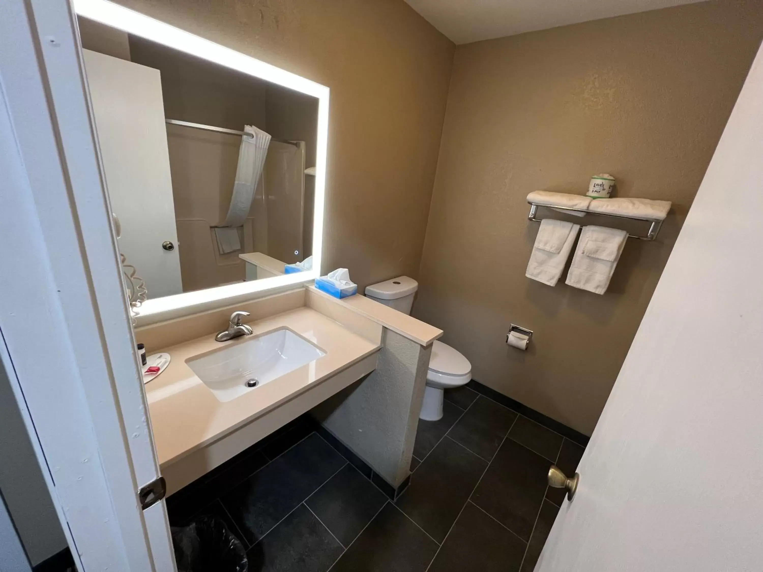 Bathroom in Super 8 by Wyndham Escanaba