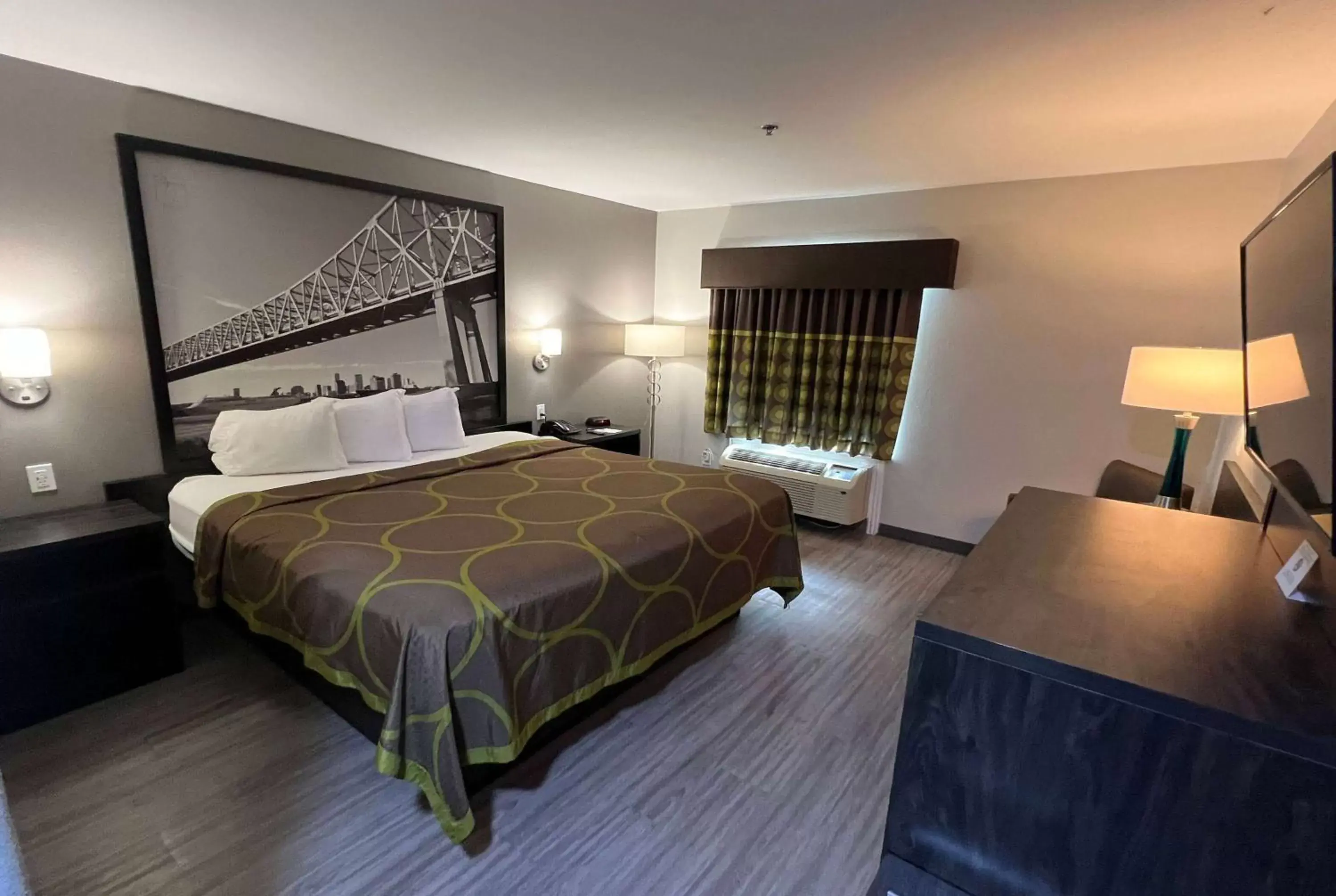 Photo of the whole room, Bed in Super 8 by Wyndham Lake Charles/Sulphur Photo of the whole room, Bed in Super 8 by Wyndham Lake Charles/Sulphur