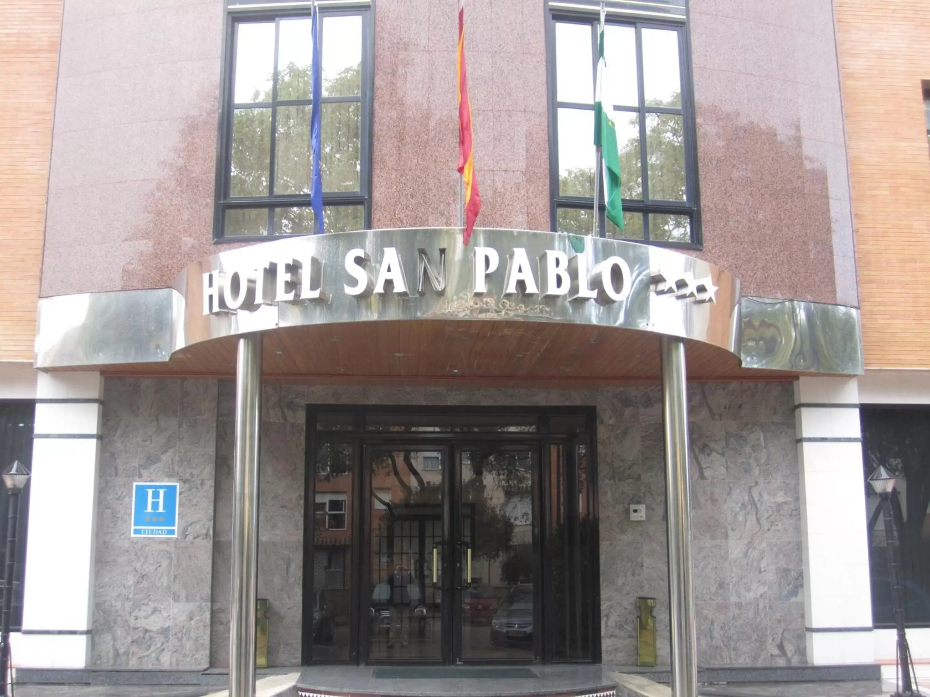 Facade/entrance in Hotel San Pablo Sevilla