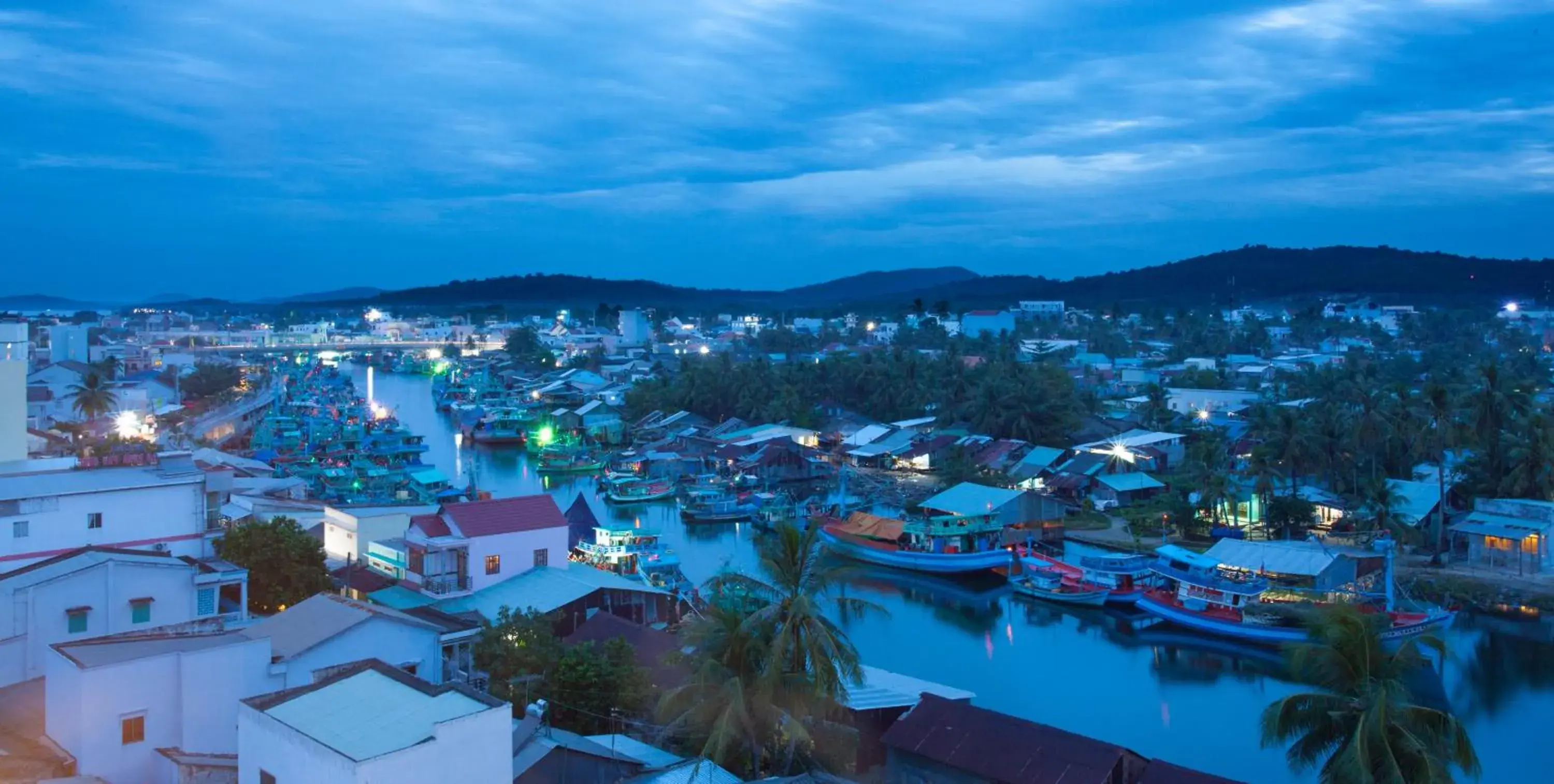 Neighbourhood, Bird's-eye View in Blue Sky Phu Quoc Hotel