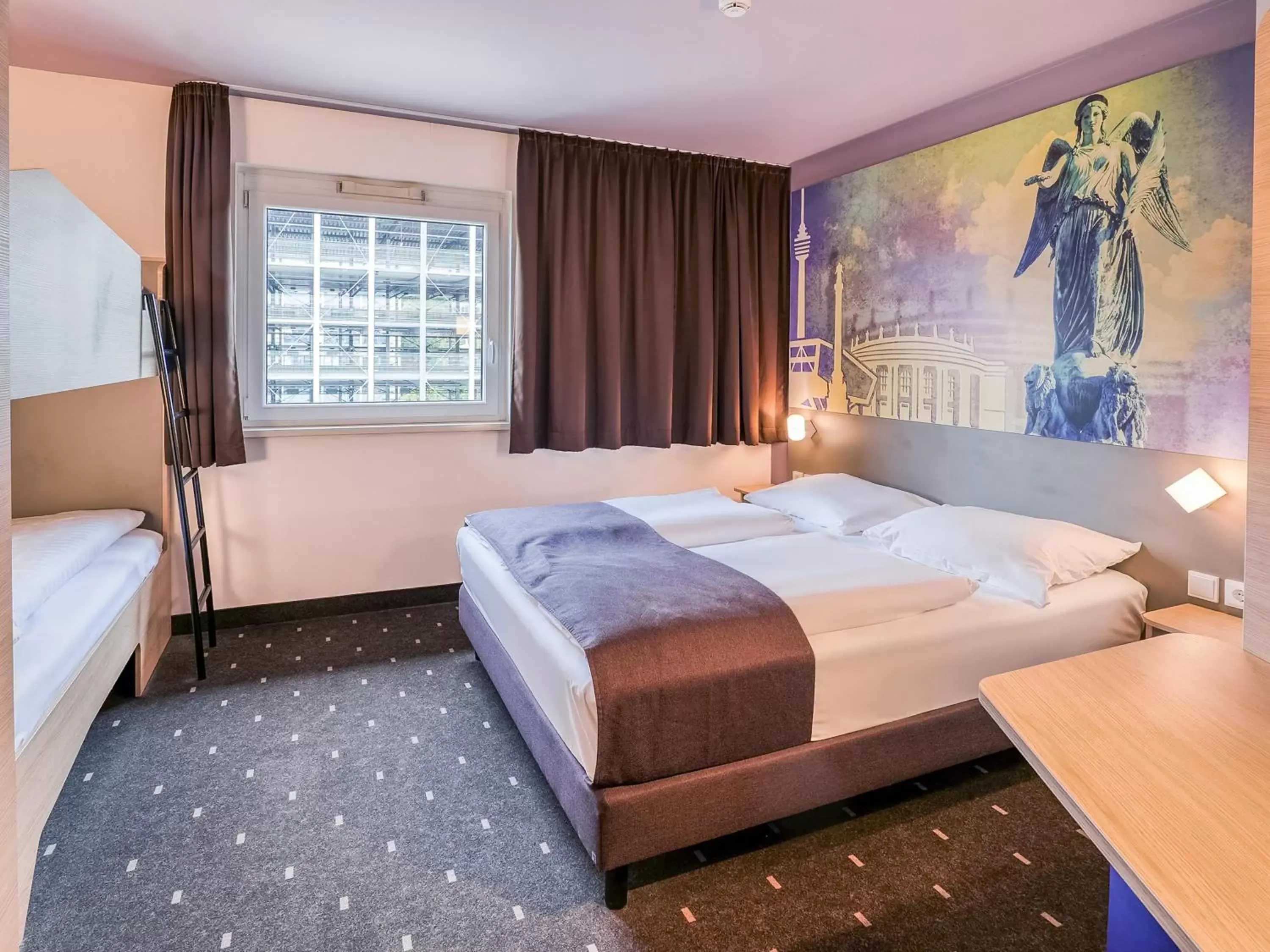 Photo of the whole room, Bed in B&B Hotel Stuttgart-Vaihingen