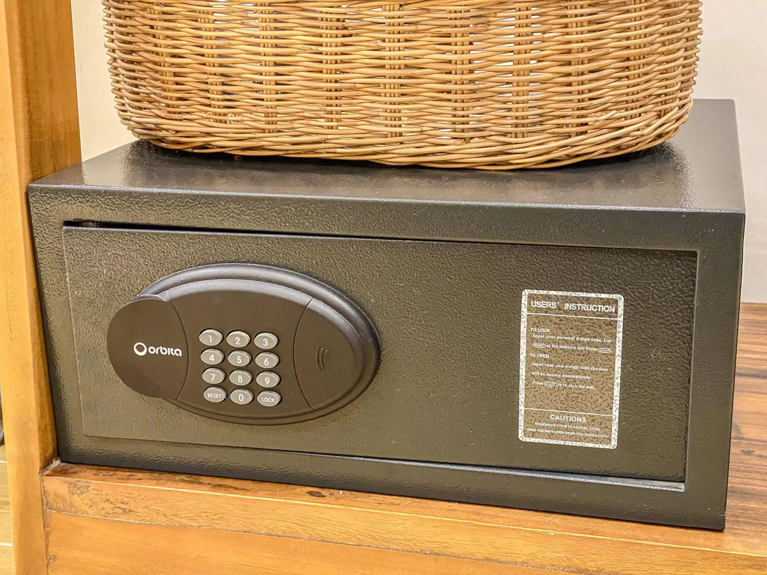 safe in Muni Residence & Spa