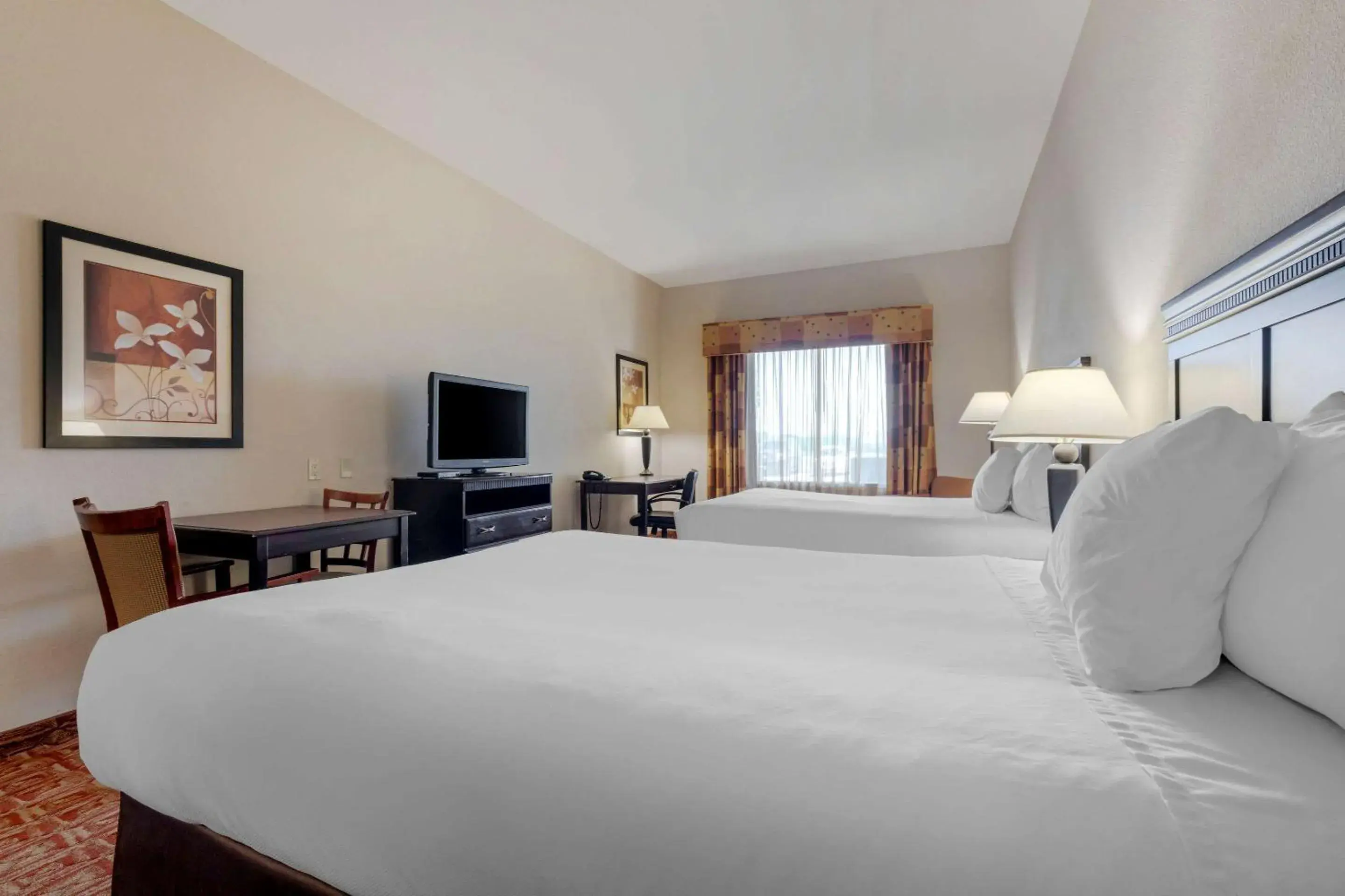 Bedroom, Bed in Comfort Inn & Suites Denison - Lake Texoma