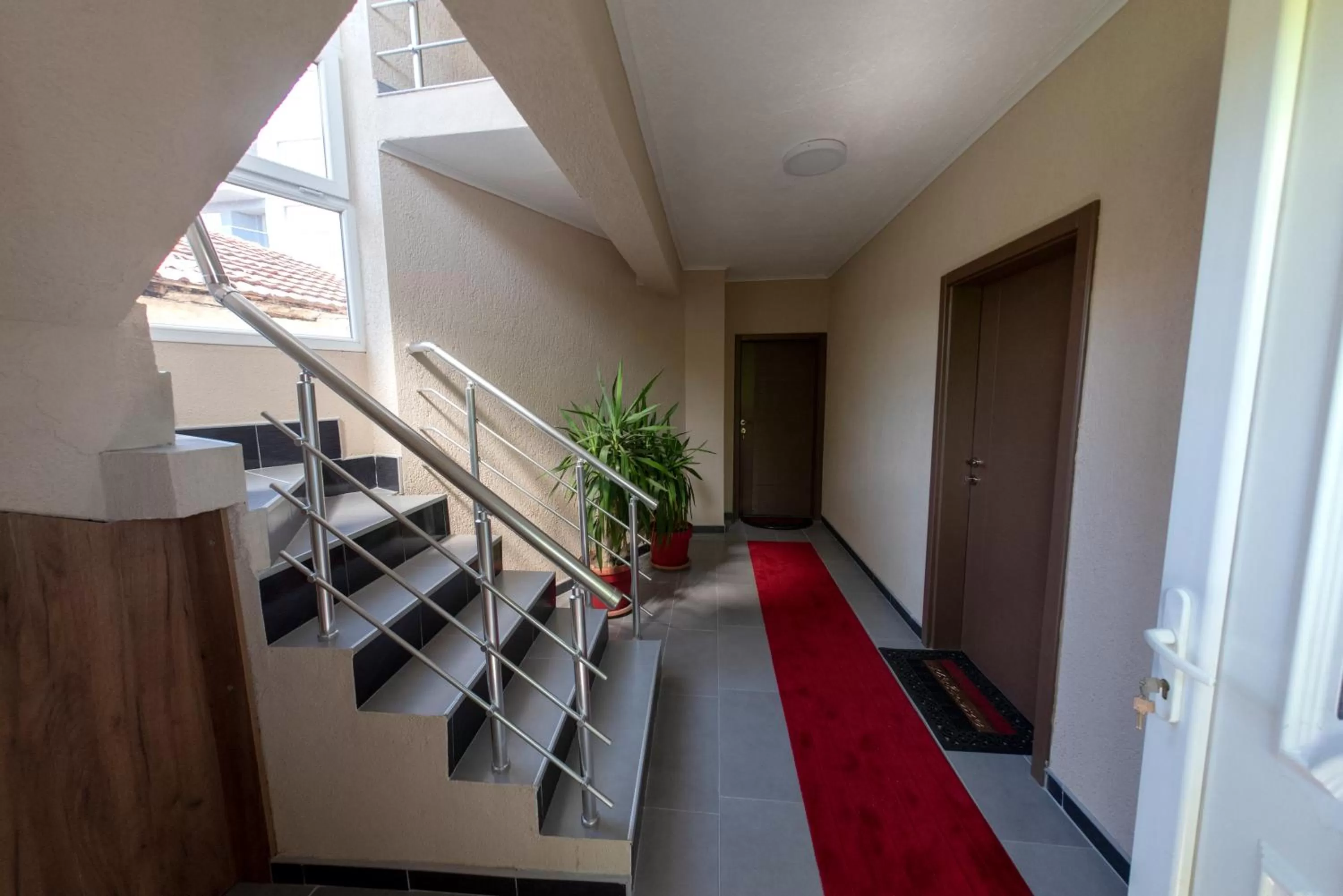 DIONIS Rooms & Apartments