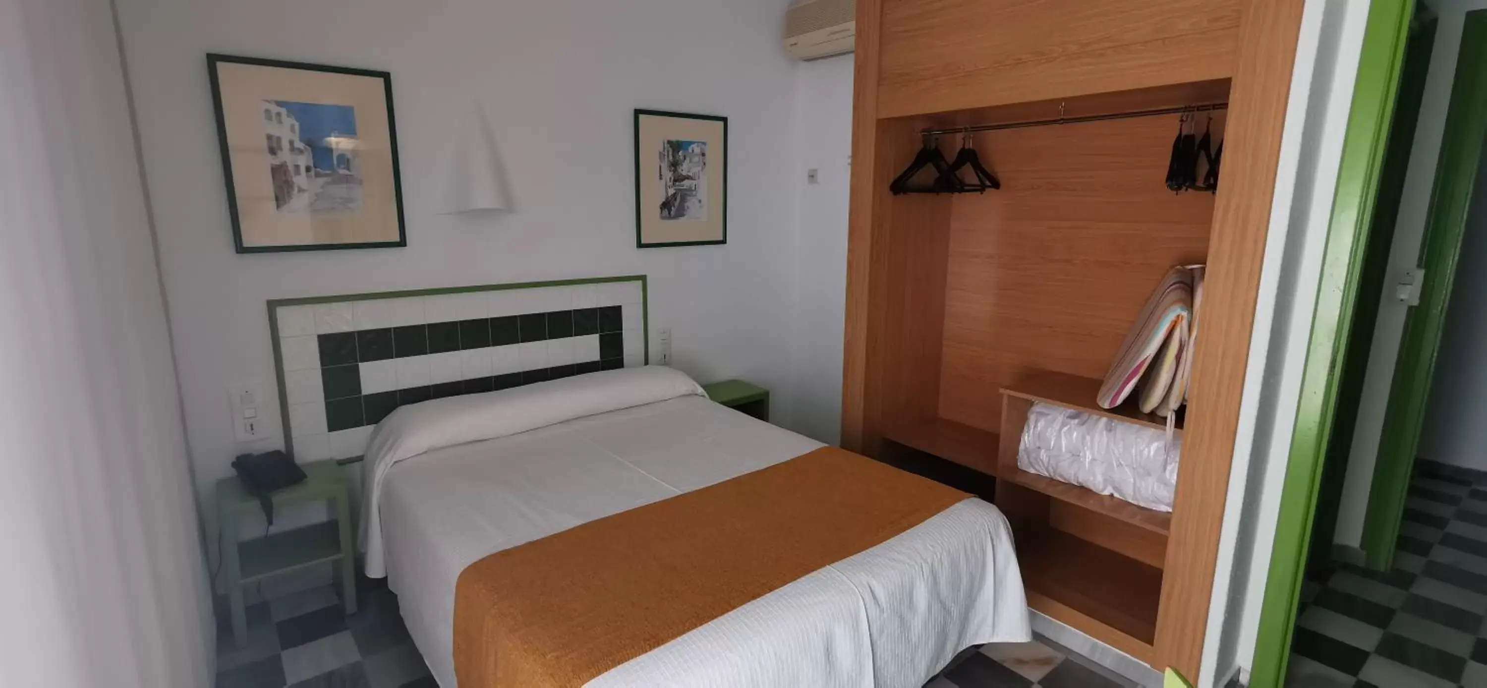 Bedroom, Bed in Hotel El Puntazo I