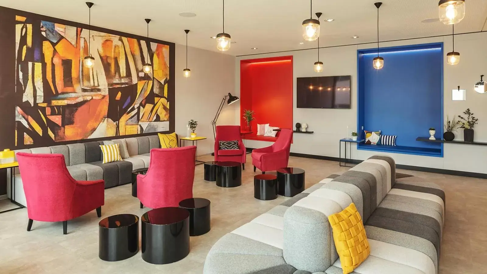 Lobby or reception in Holiday Inn - the niu, Form Stuttgart Feuerbach by IHG Lobby or reception in Holiday Inn - the niu, Form Stuttgart Feuerbach by IHG