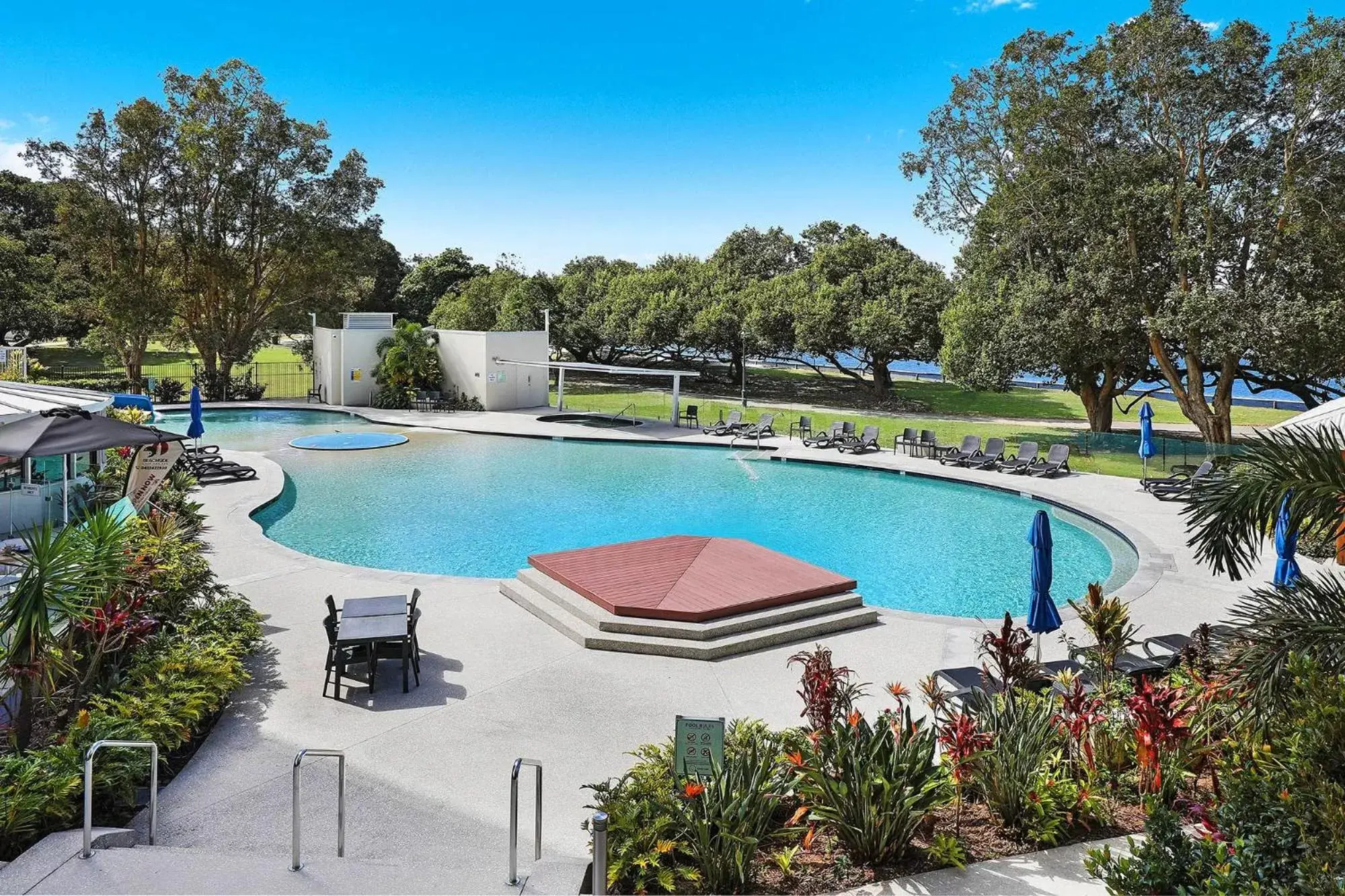 View (from property/room), Swimming Pool in Gemini Resort