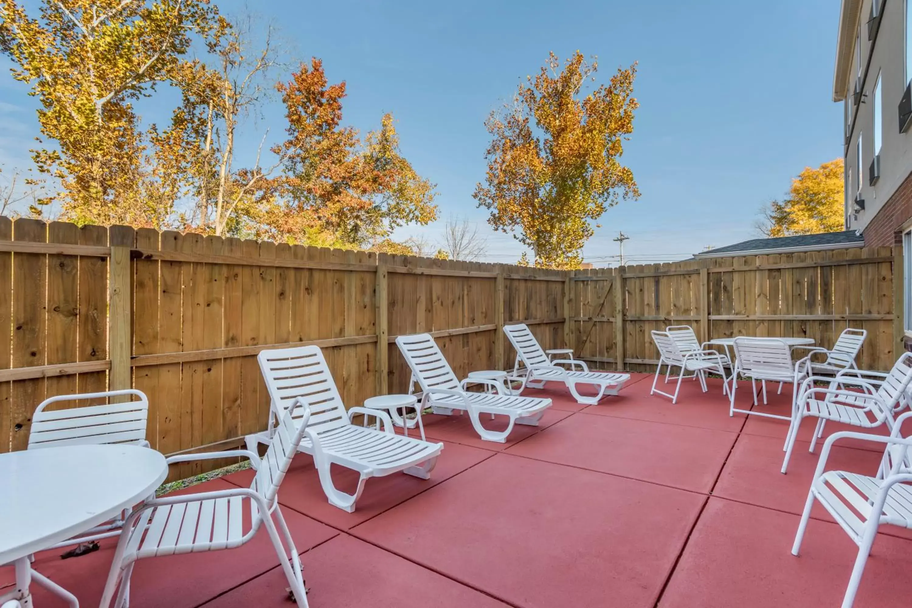 Patio in Sleep Inn & Suites Lebanon - Nashville Area