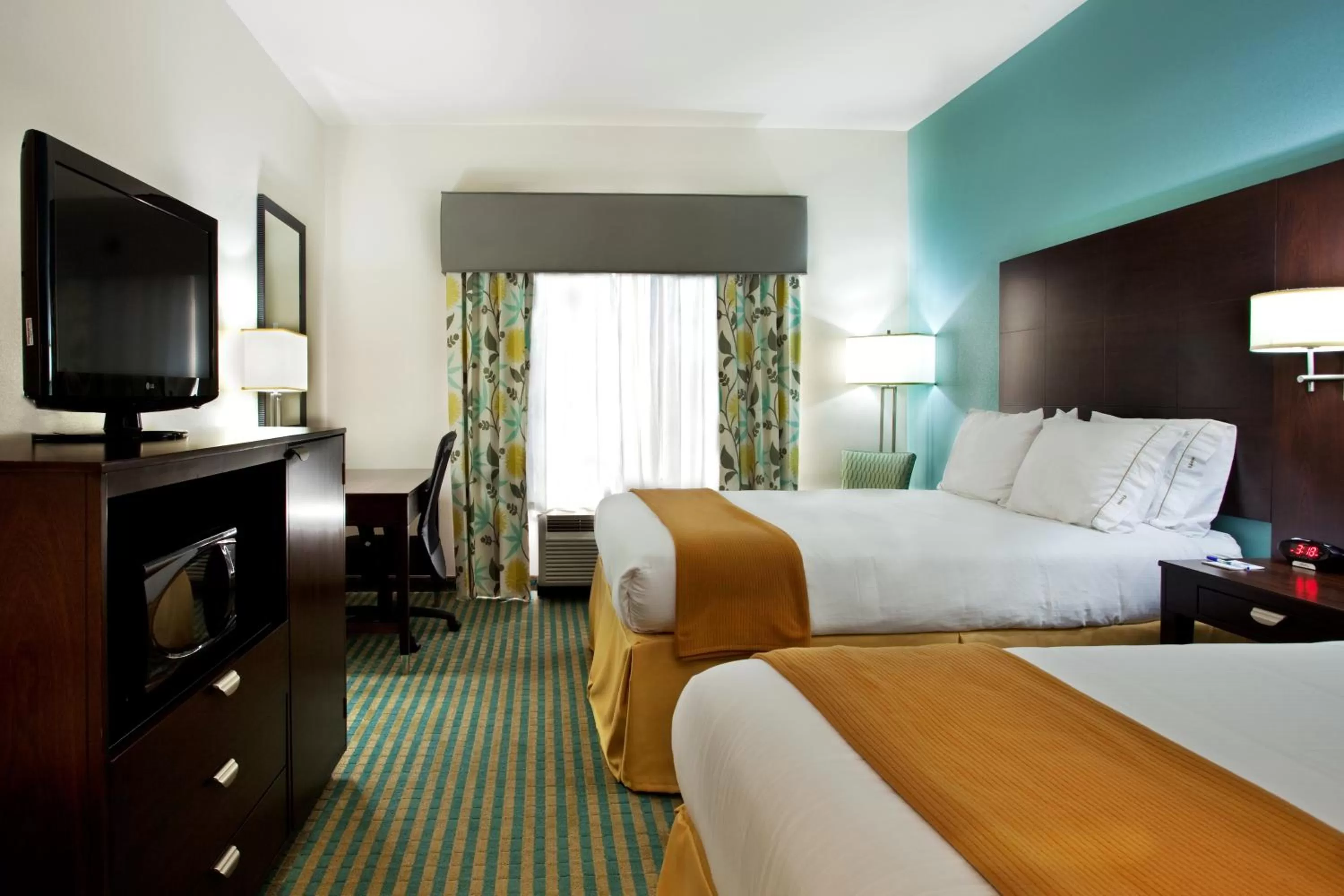 Holiday Inn Express Hotel & Suites Picayune by IHG