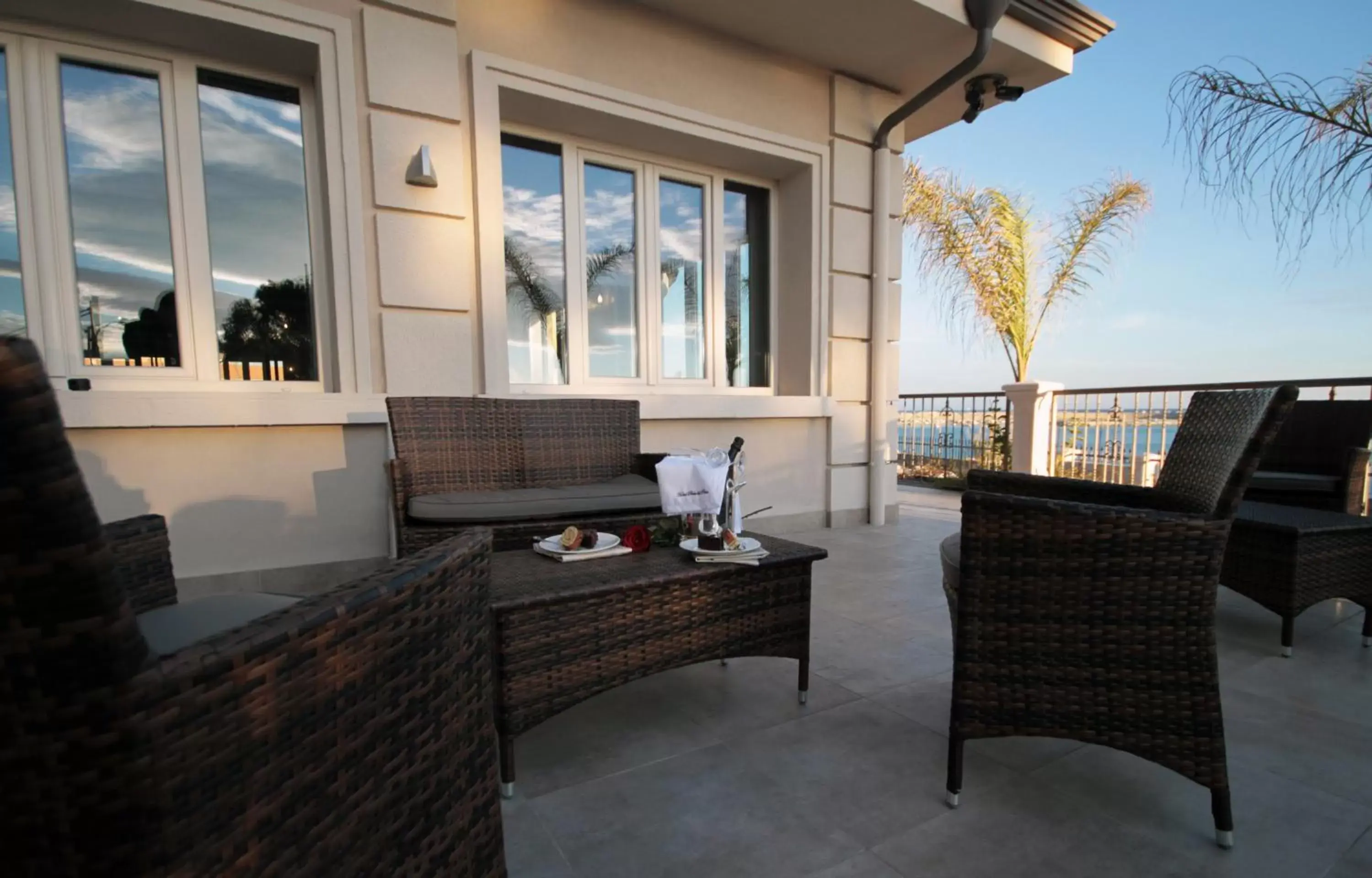 Balcony/Terrace, Seating Area in Best Western Plus Hotel Perla Del Porto