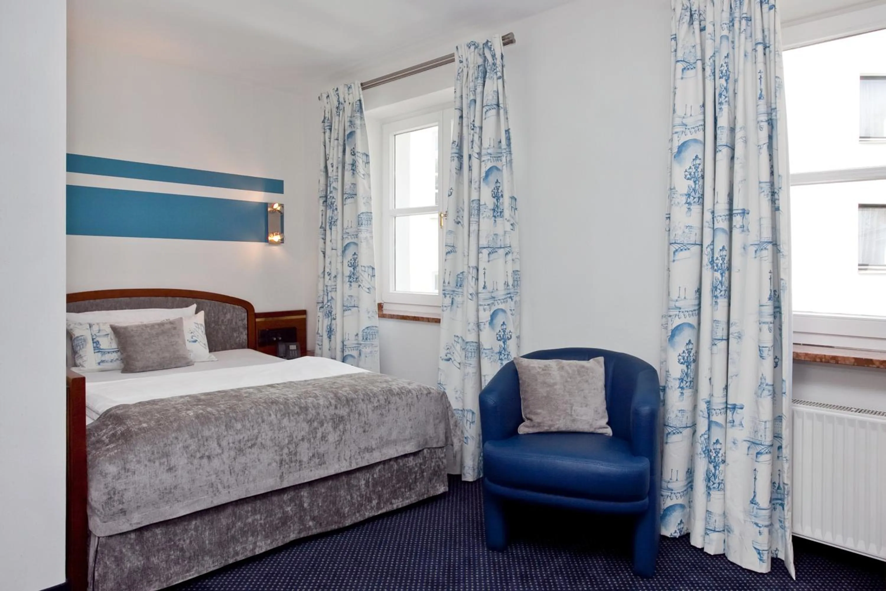 Bedroom, Bed in Gildors Hotel Atmosphère