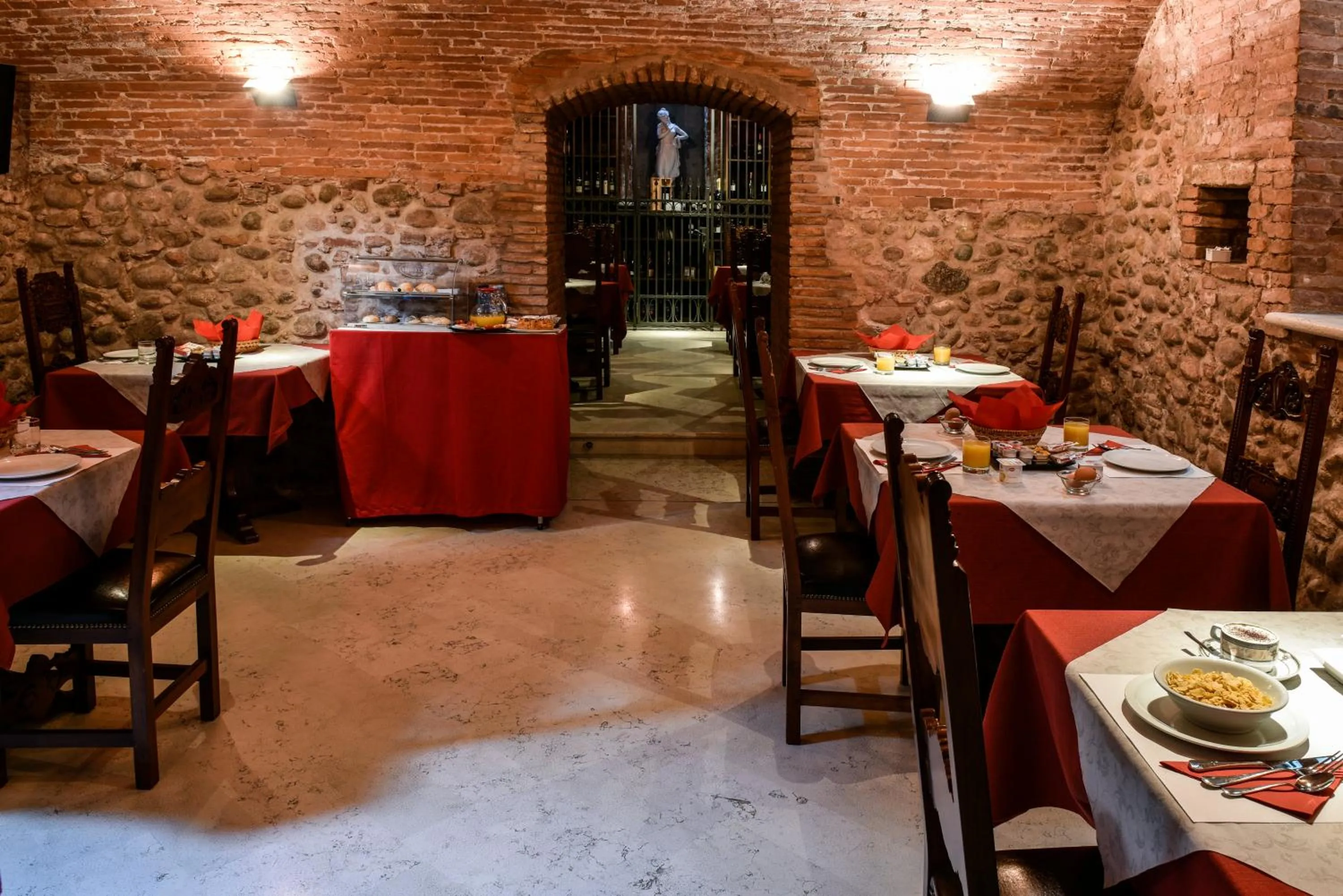 Restaurant/places to eat in Residence ANTICO SAN ZENO centro storico