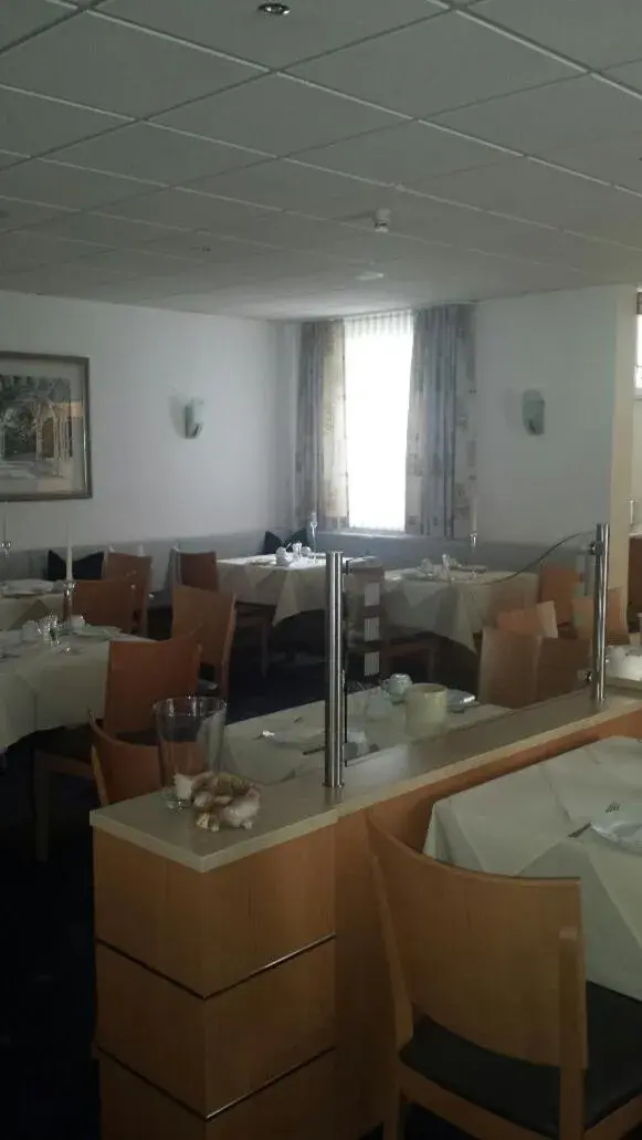 Restaurant/Places to Eat in Amtsstüble Hotel & Restaurant