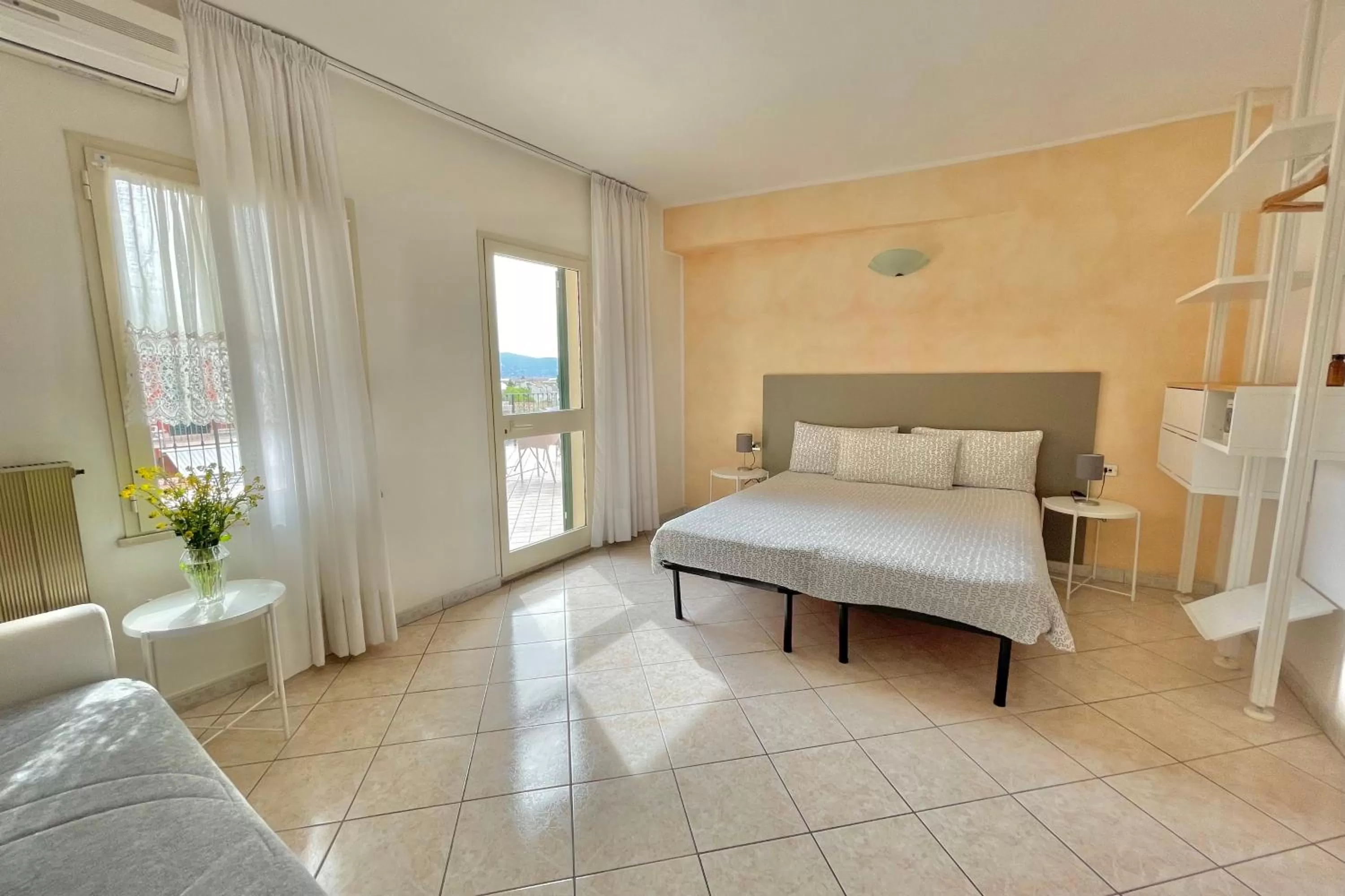 Photo of the whole room, Bed in Albergo Vittoria