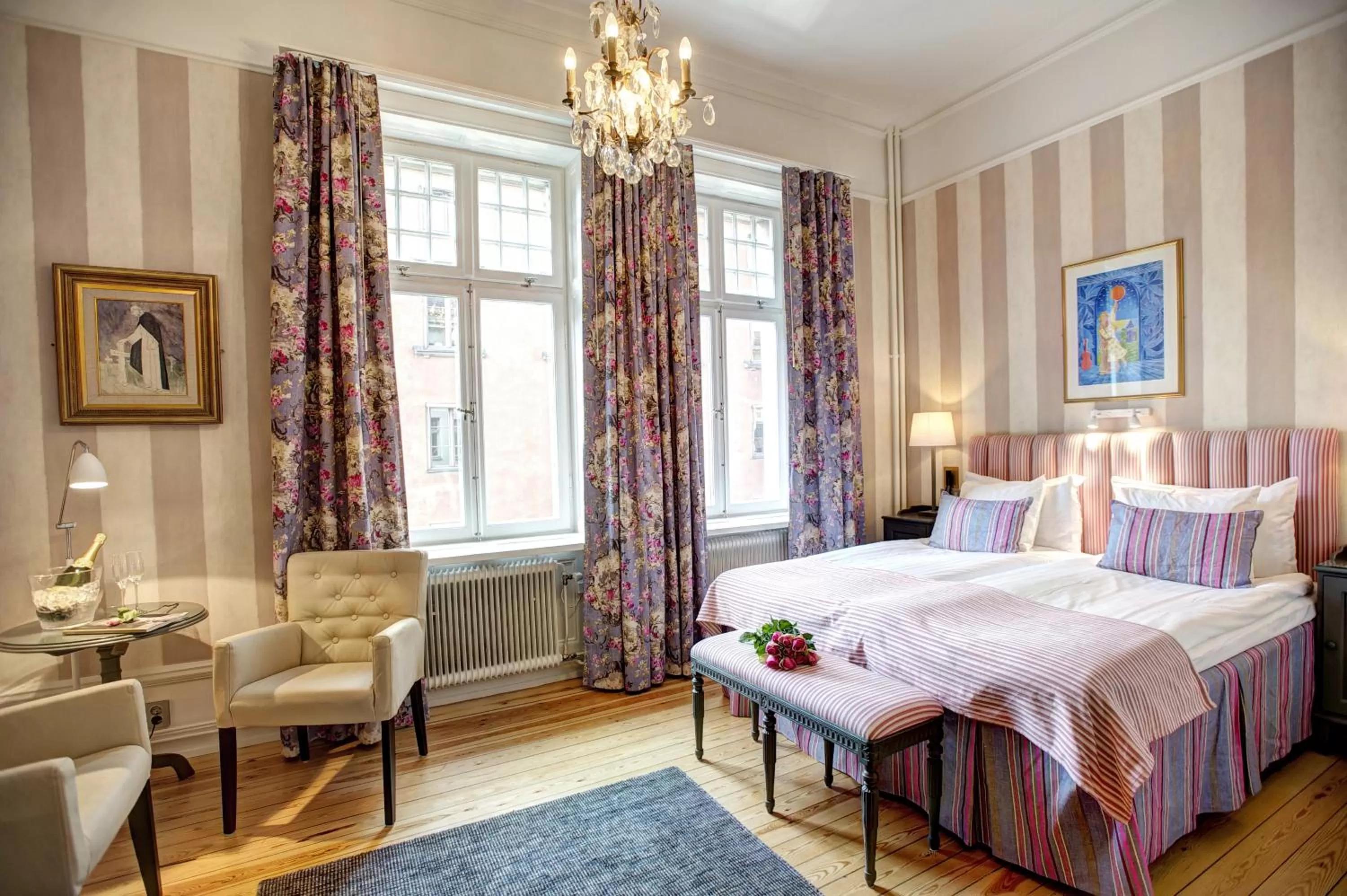 Photo of the whole room, Bed in Hotel Kung Carl, WorldHotels Crafted