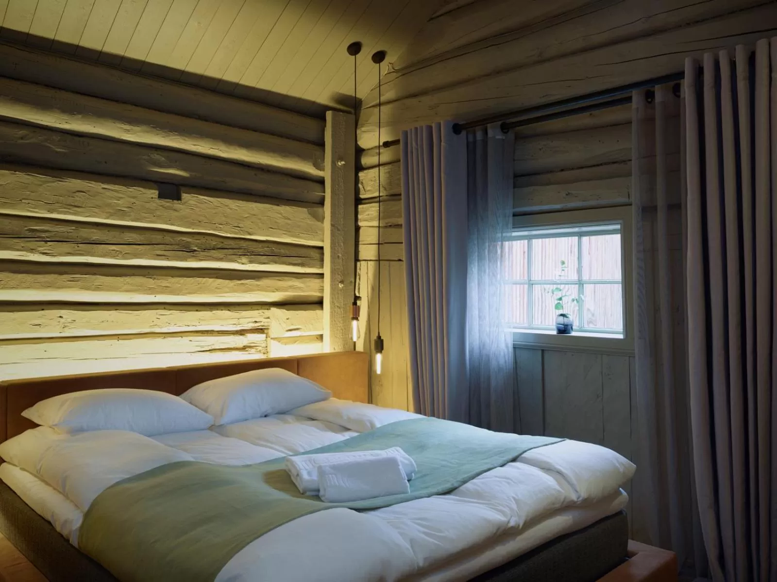 Bedroom, Bed in Tollboden Hotell - Unike Hoteller