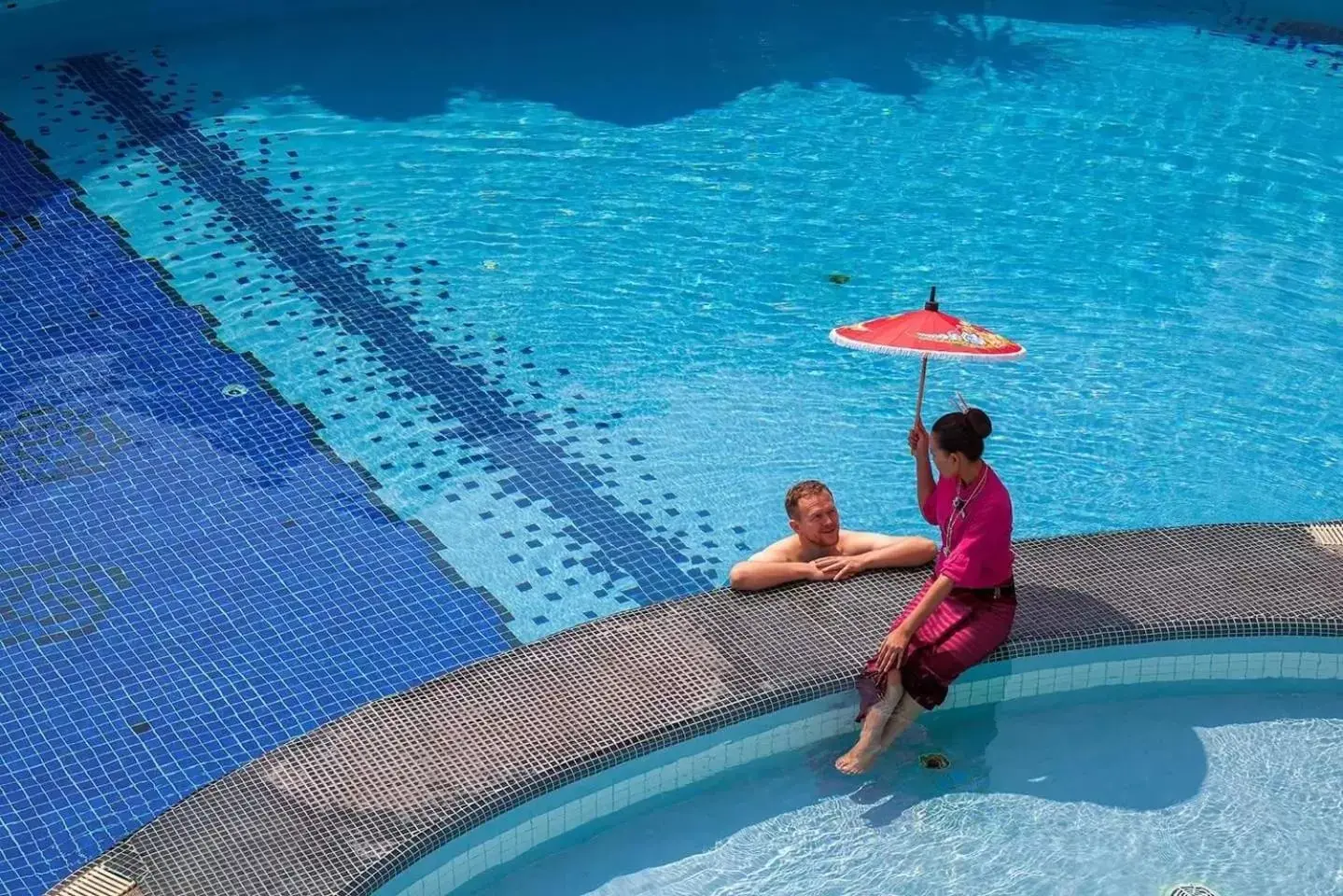 Swimming Pool in Bossotel Chiang Mai - SHA Plus