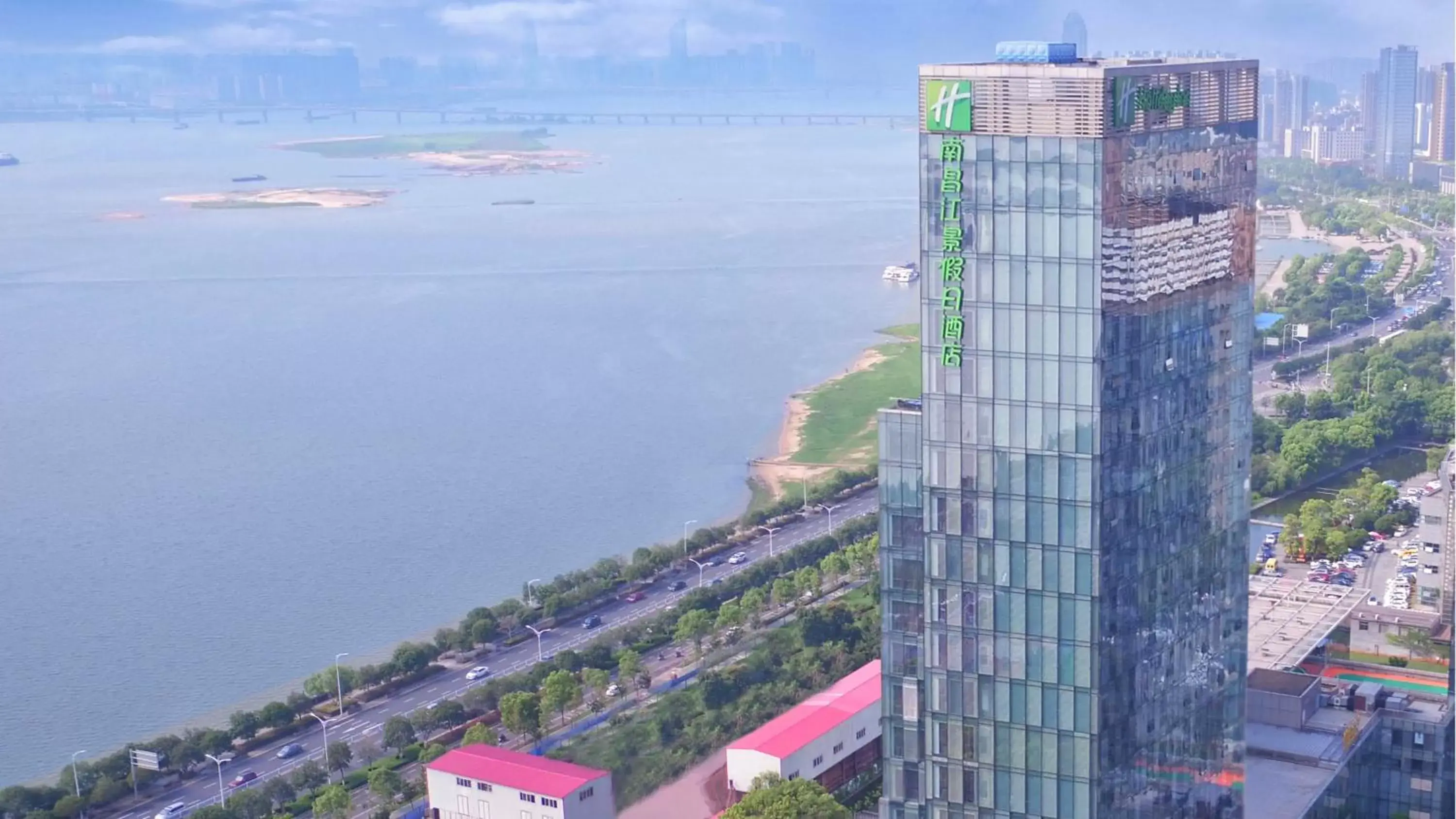 Property building in Holiday Inn Nanchang Riverside, an IHG Hotel