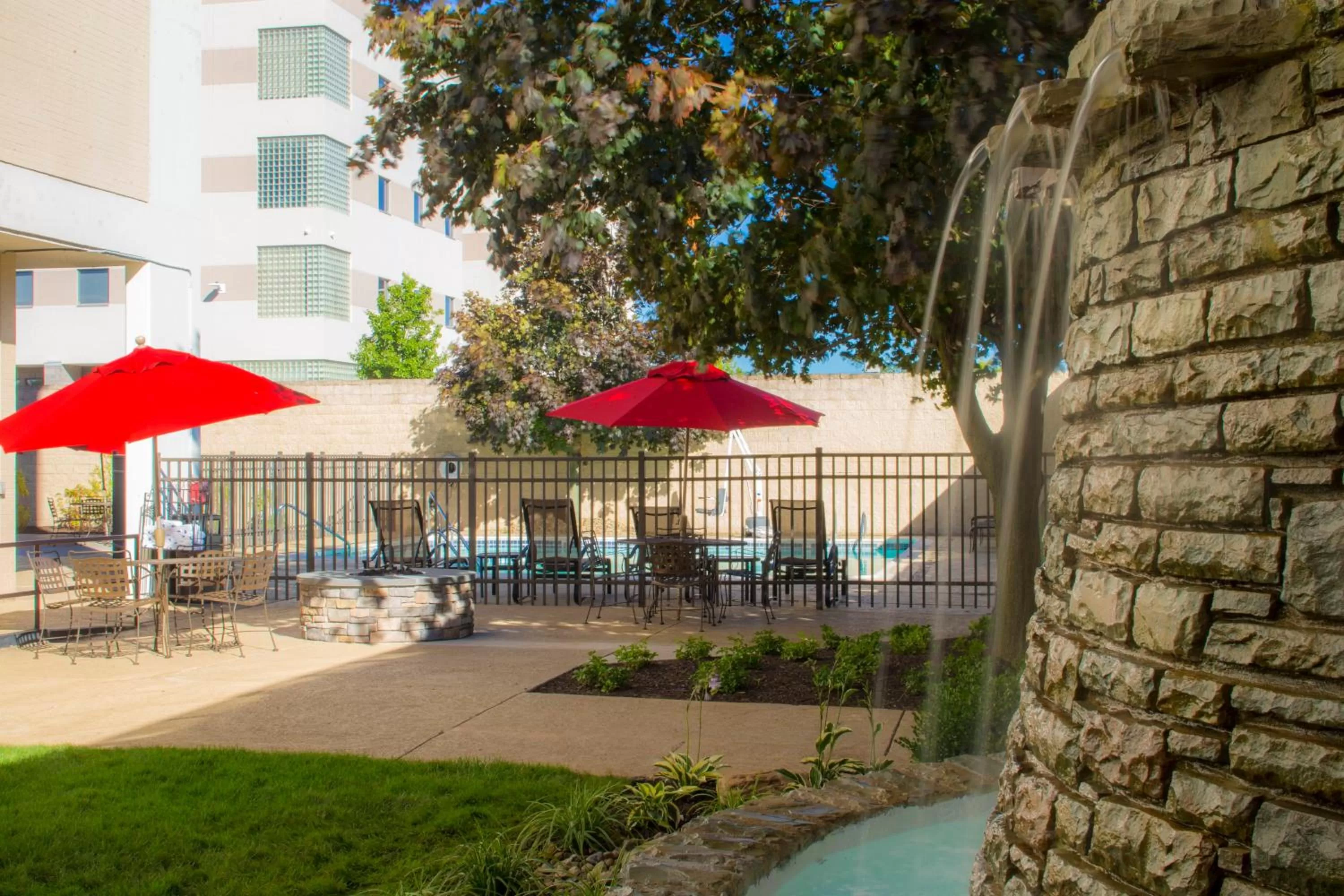 Swimming pool in Crowne Plaza Hotel and Suites Pittsburgh South by IHG