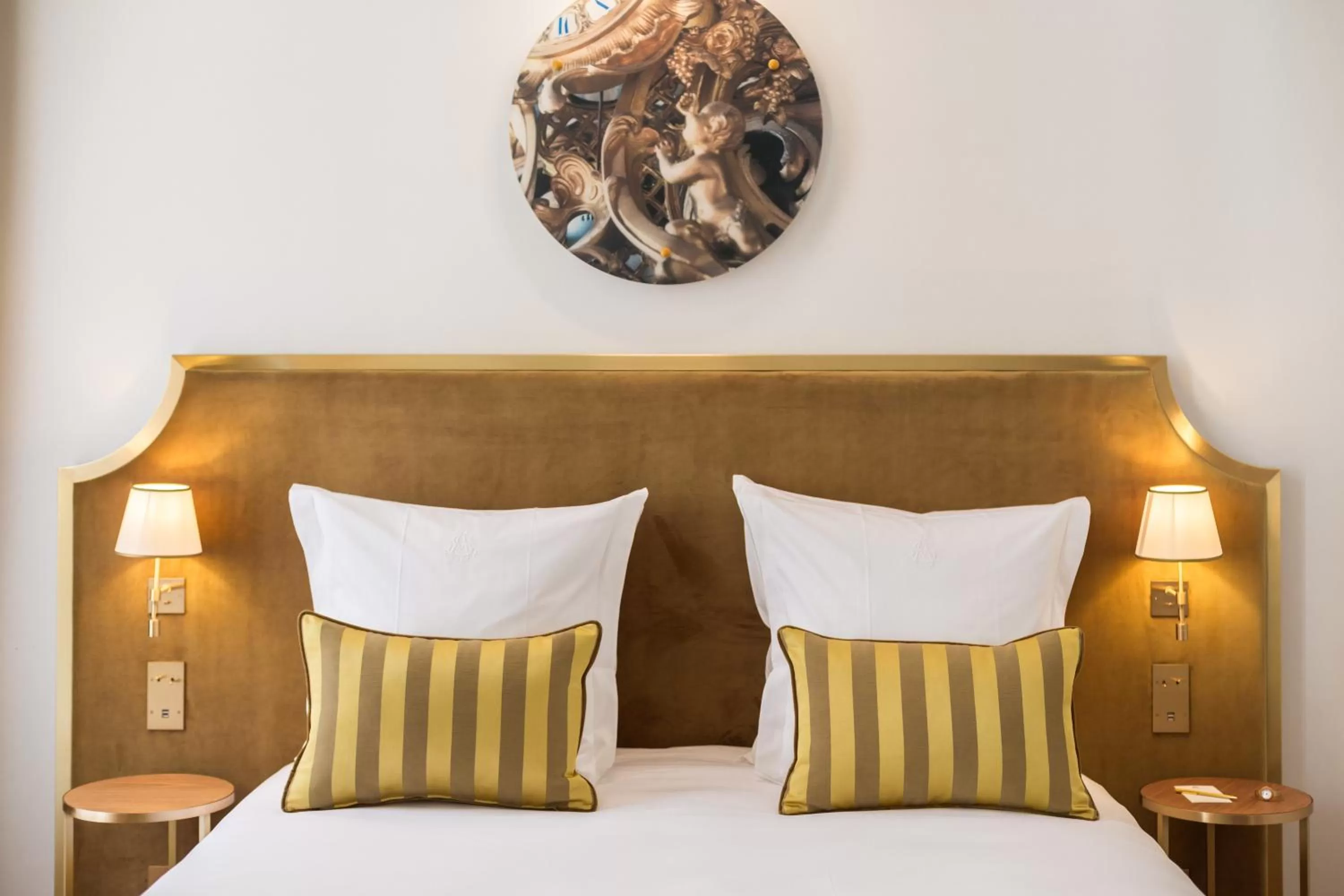 Bed in Hôtel Alfred Sommier