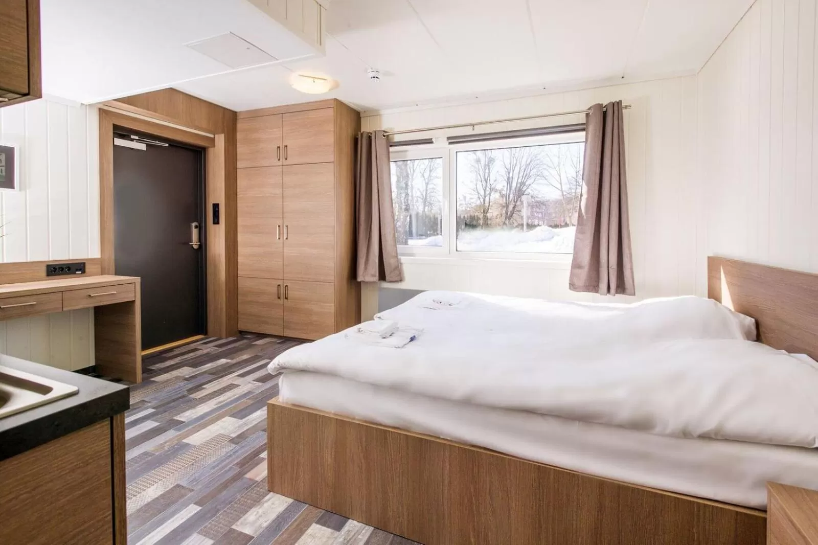 Photo of the whole room, Bed in Horten Apartment