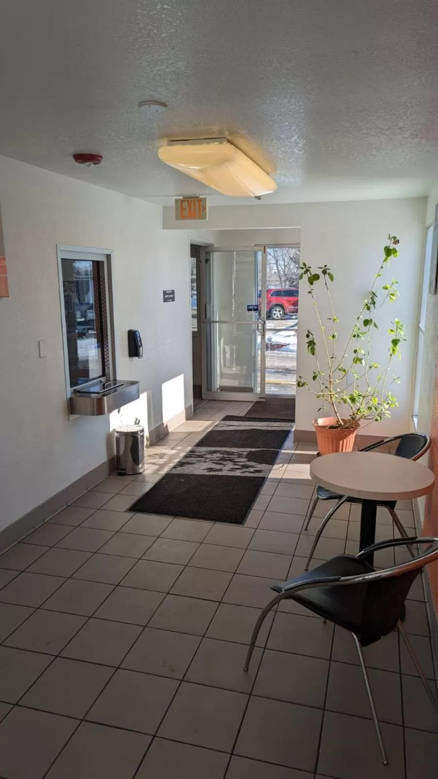 Seating area in Hilltop Hotel
