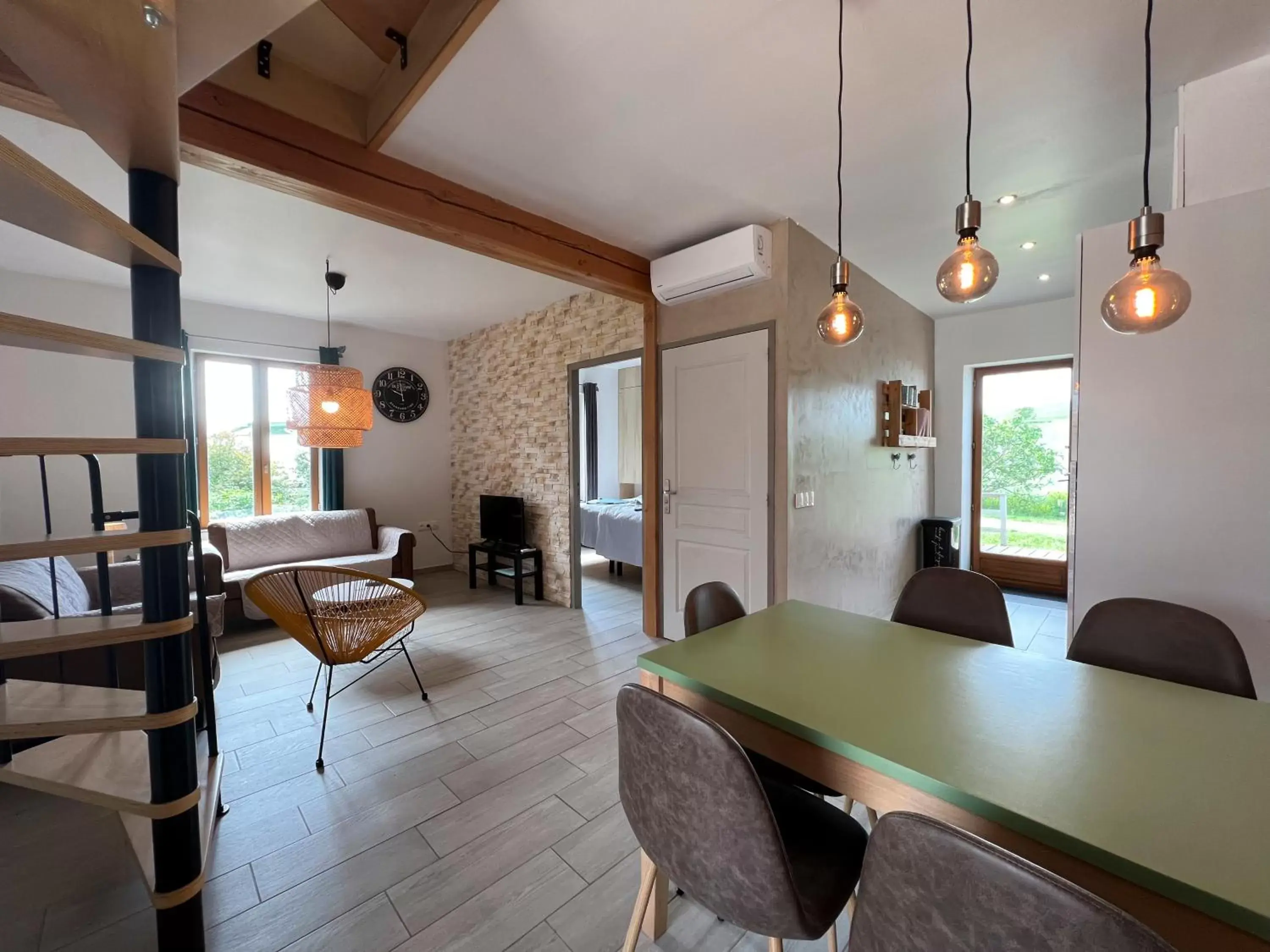 Dining Area in Residence La Salamandre