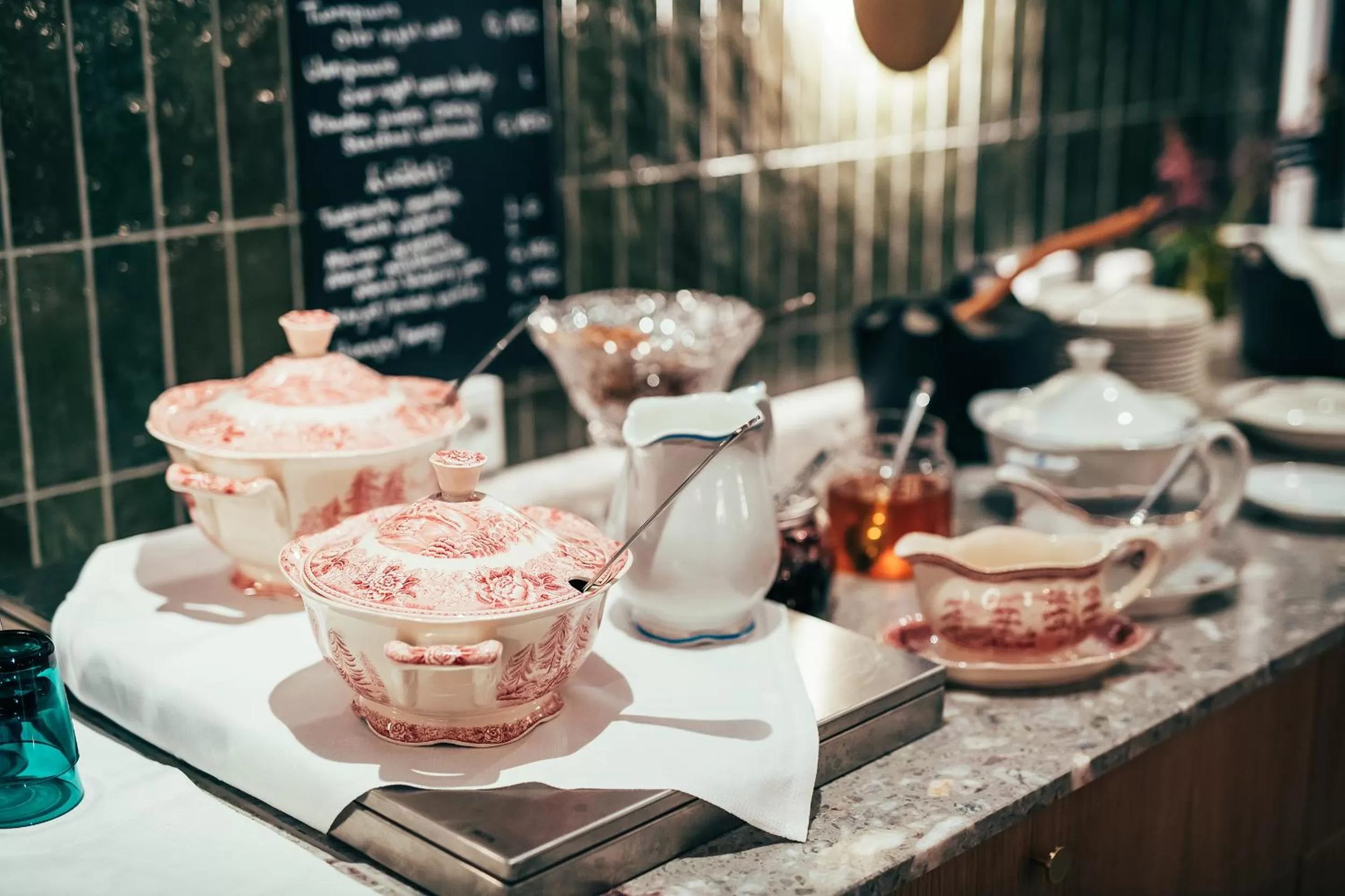 Restaurant/places to eat in The Folks Hotel Konepaja