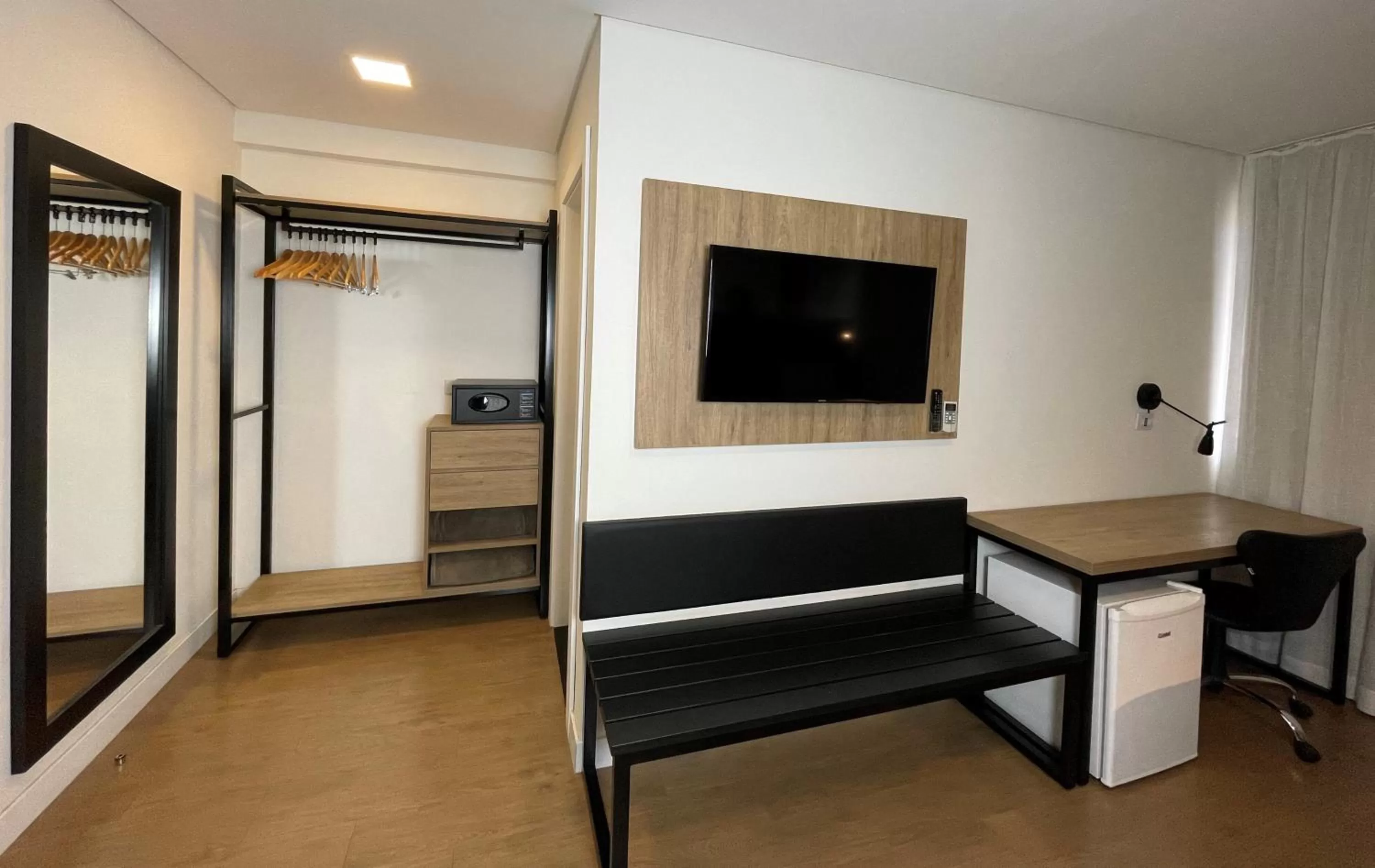 TV and multimedia in Transamerica Executive Maringá