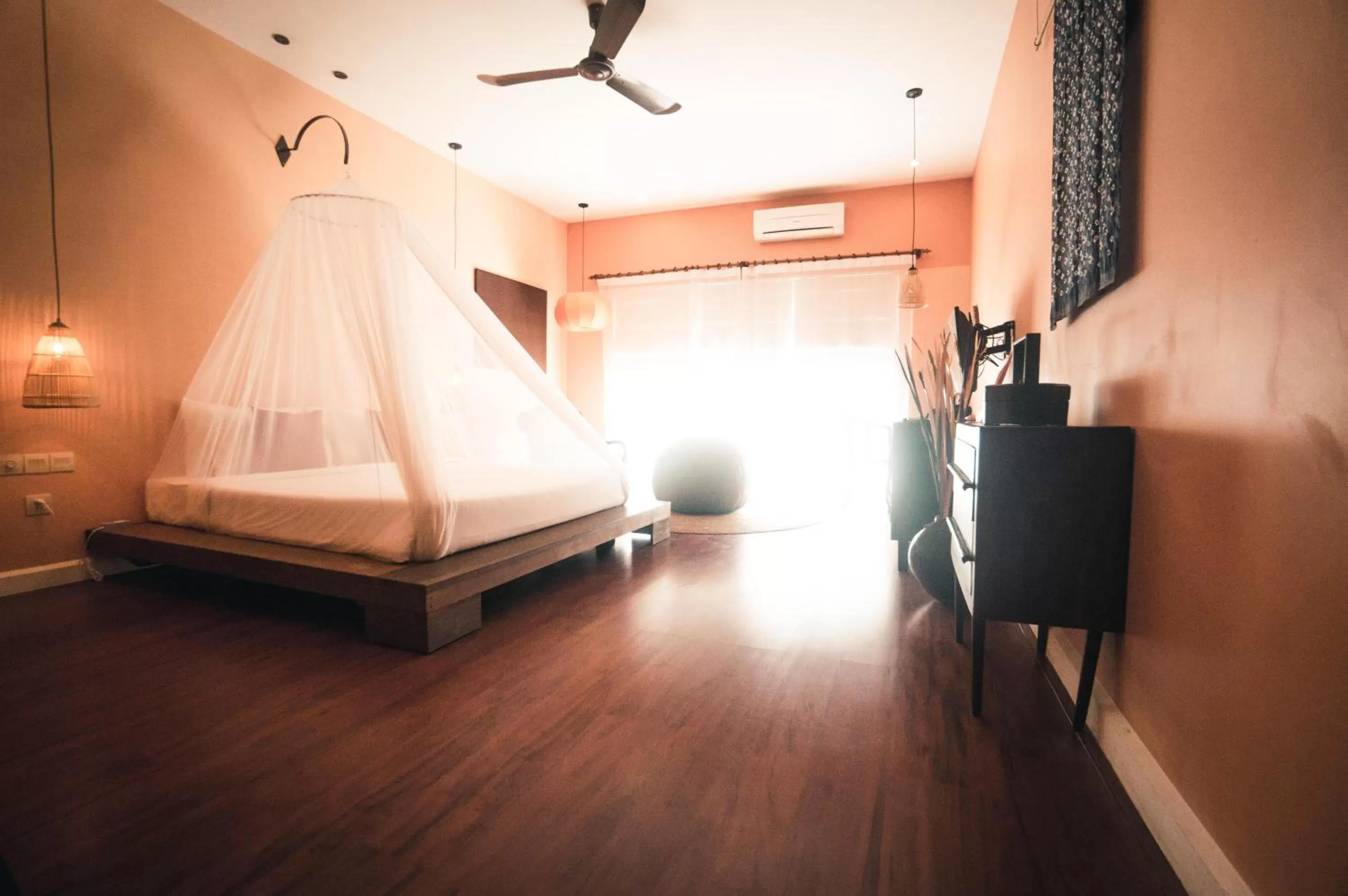 Photo of the whole room, Bed in iRoHa Garden Hotel & Resort