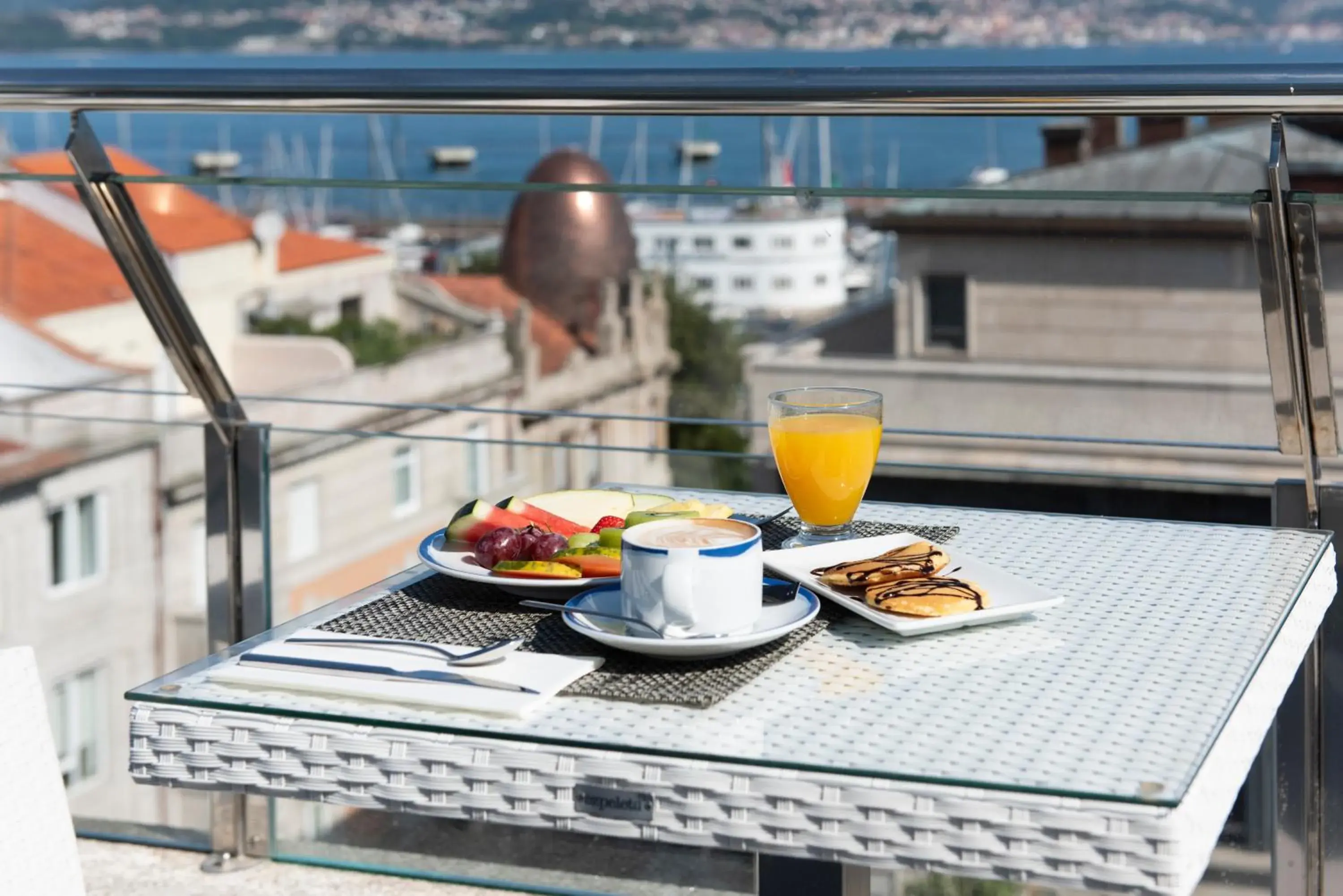 Breakfast in Hotel America Vigo