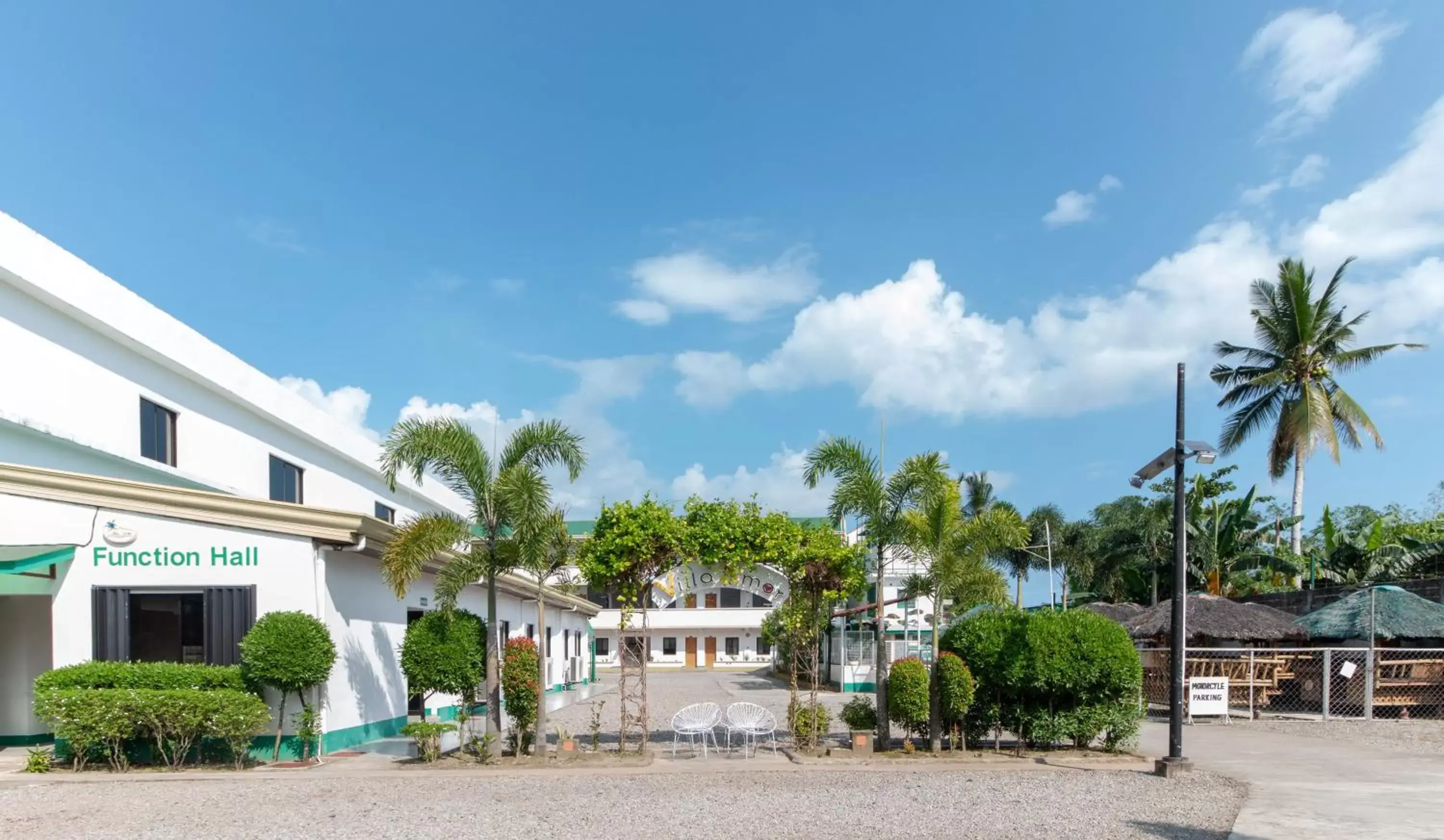 Property building in RedDoorz @ Picas Sagkahan Tacloban Property building in RedDoorz @ Picas Sagkahan Tacloban