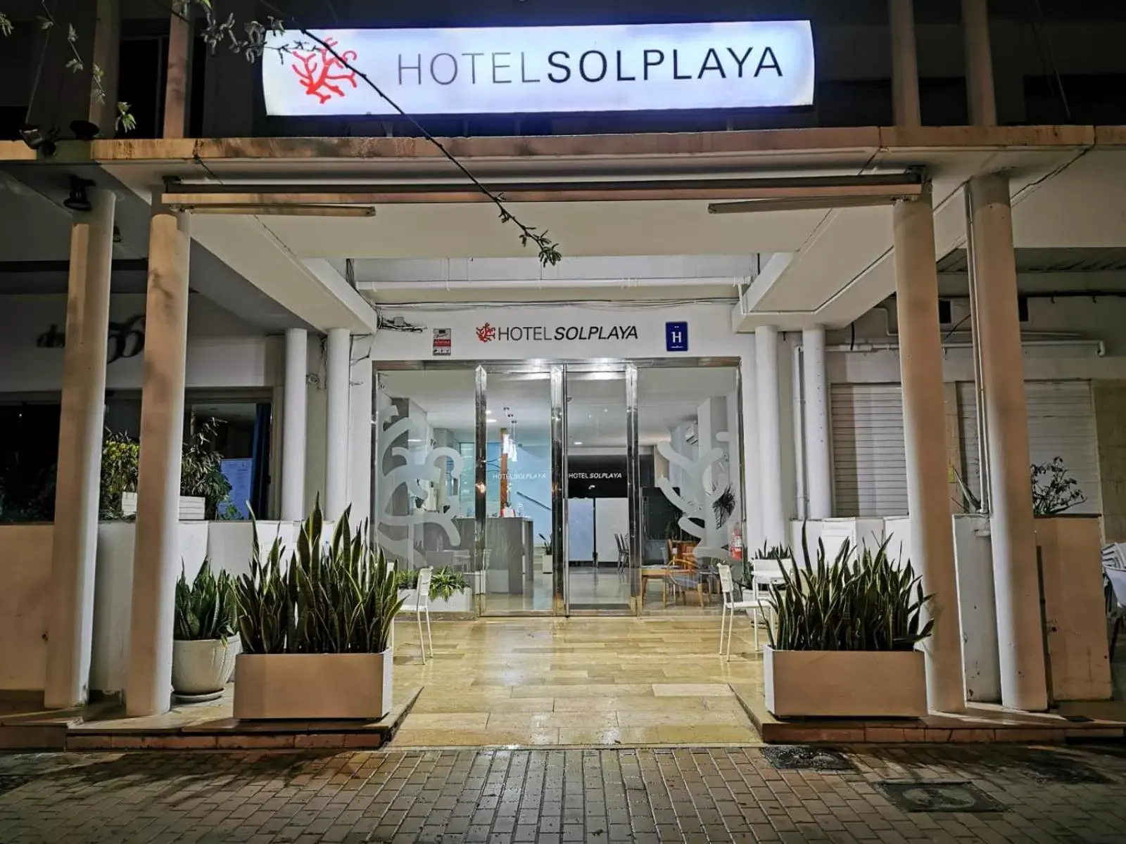 Property building in Sol Playa Suites