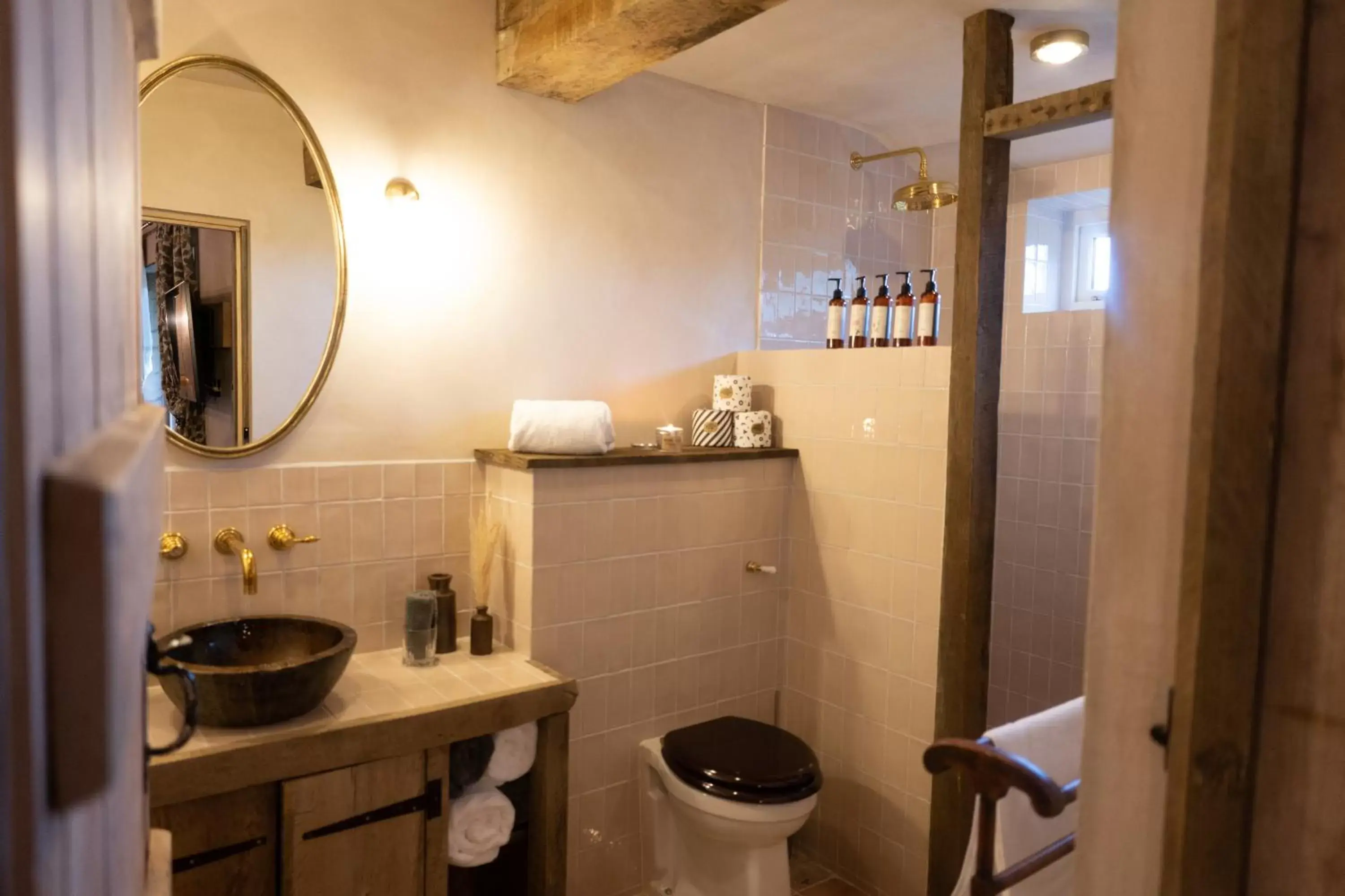 Shower, Bathroom in Outbuildings Dorset
