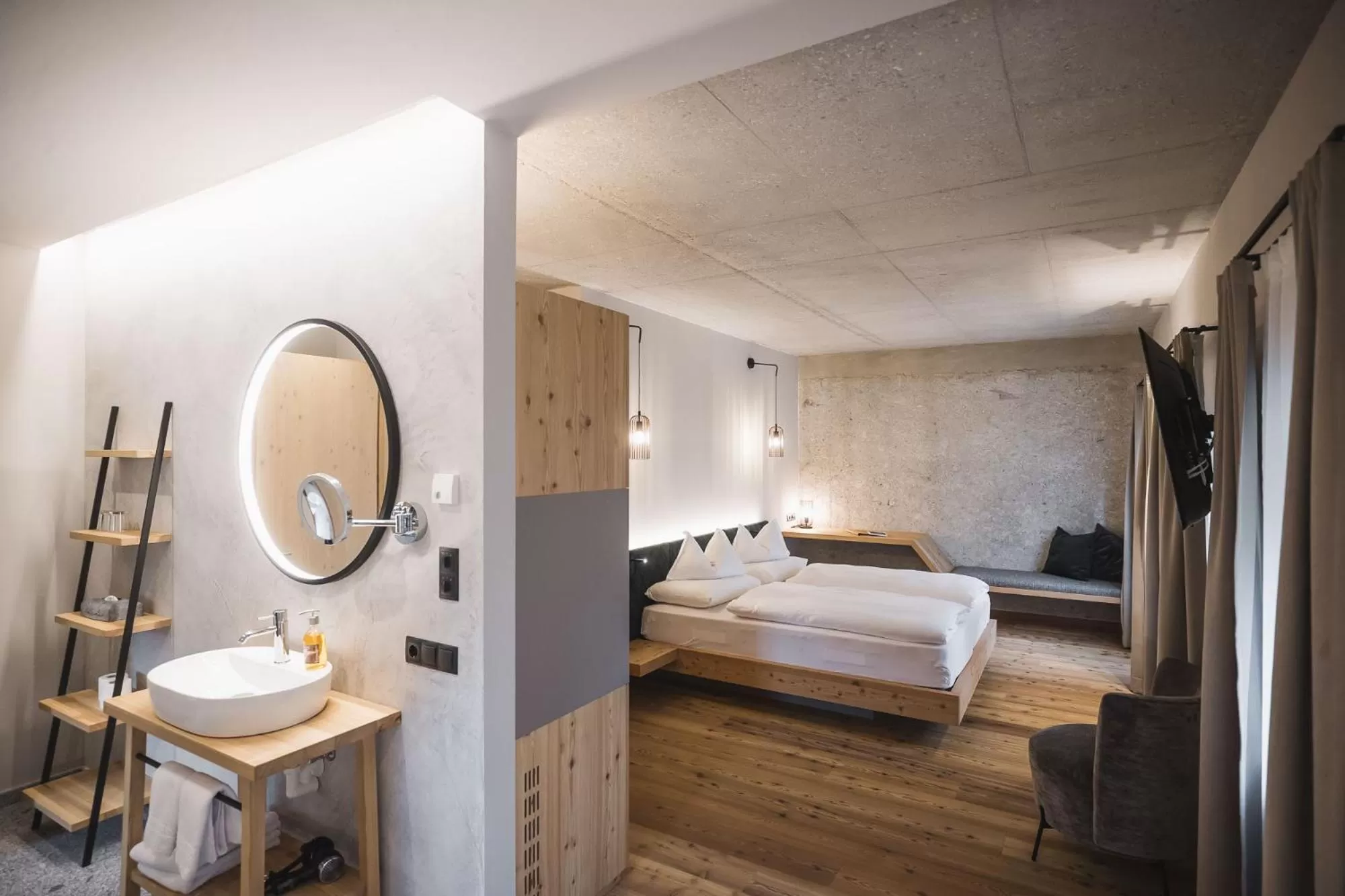 Photo of the whole room, Bathroom in Autentis